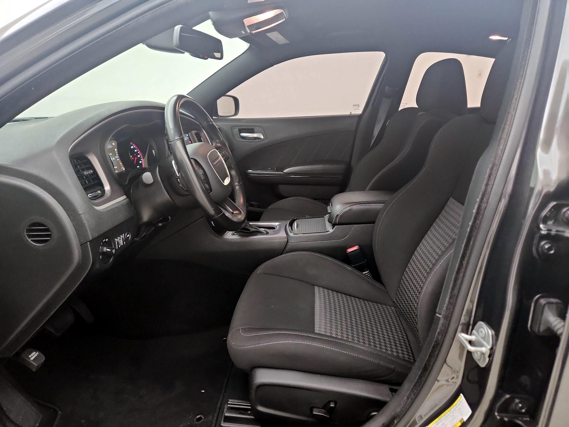 Thumbnail: 2022 Dodge Charger - 11