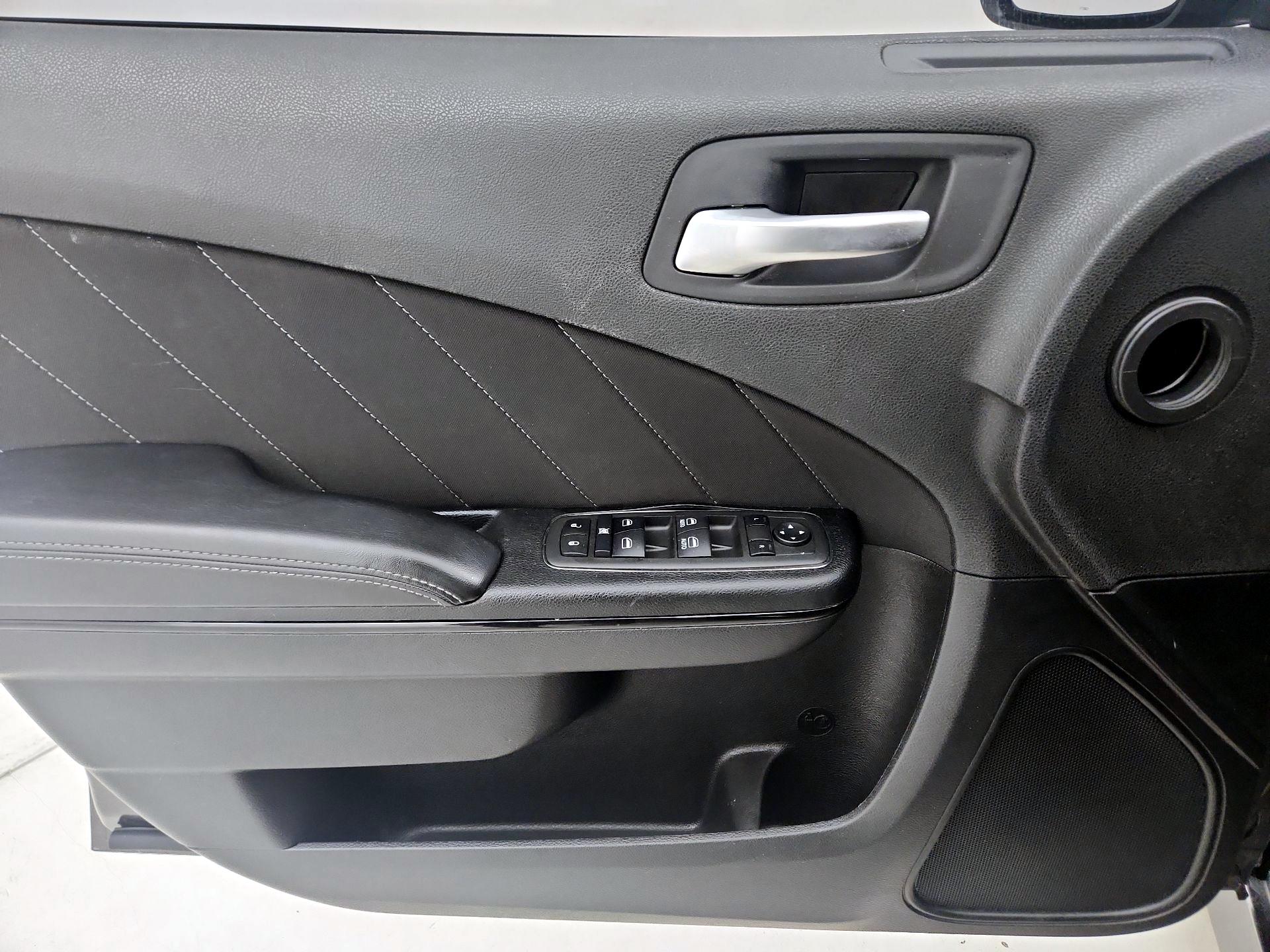 Thumbnail: 2022 Dodge Charger - 12