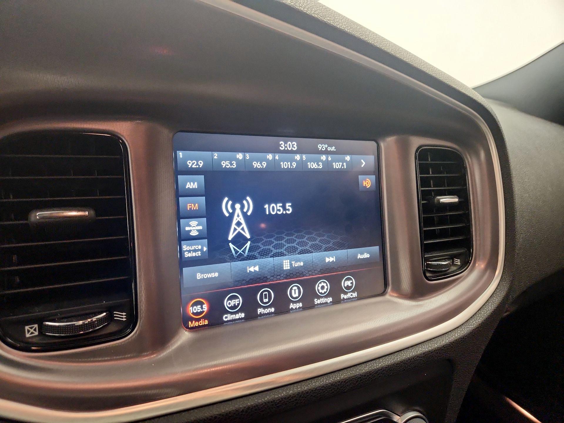 Thumbnail: 2022 Dodge Charger - 15