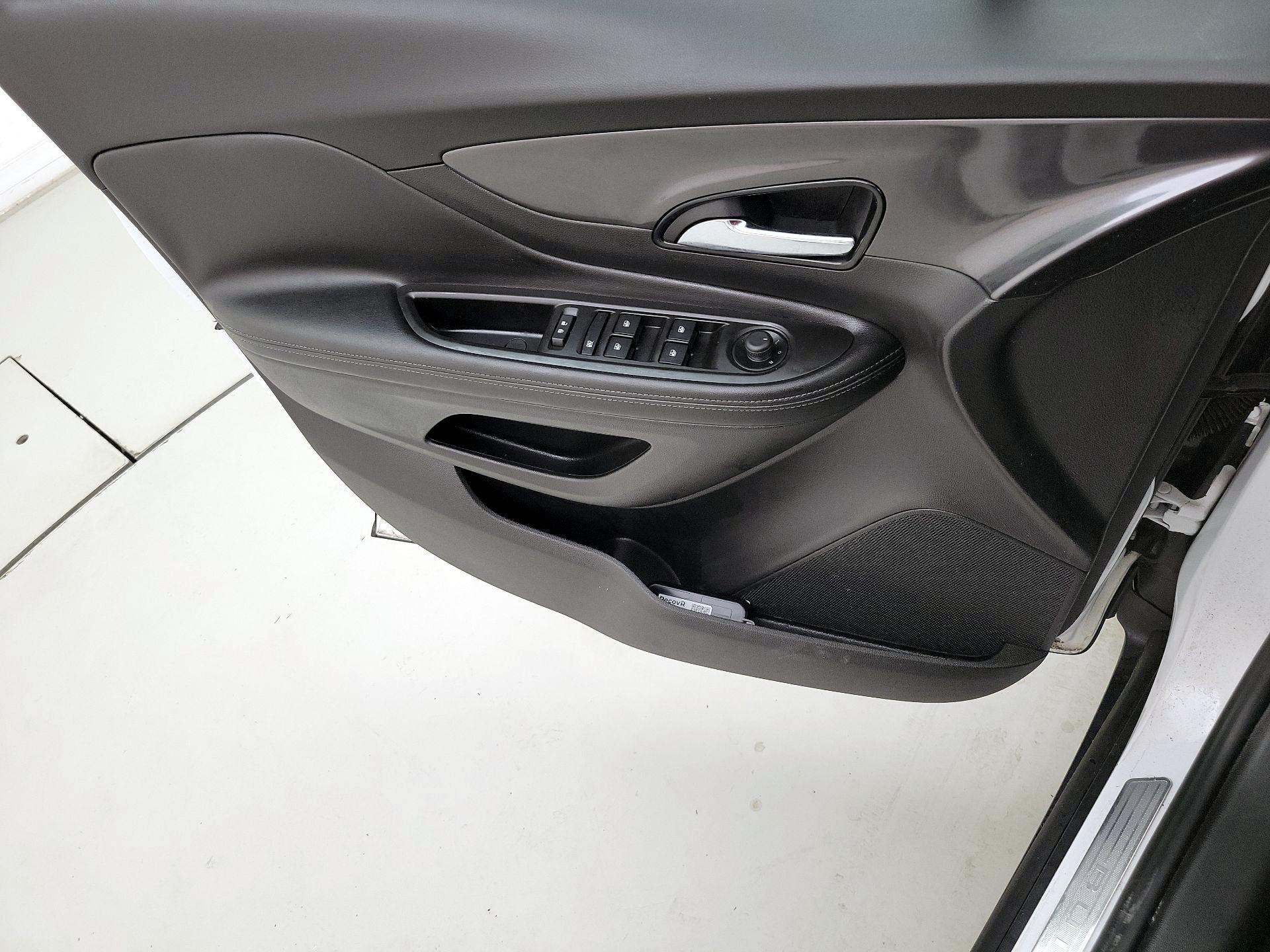 Thumbnail: 2018 Buick Encore - 12