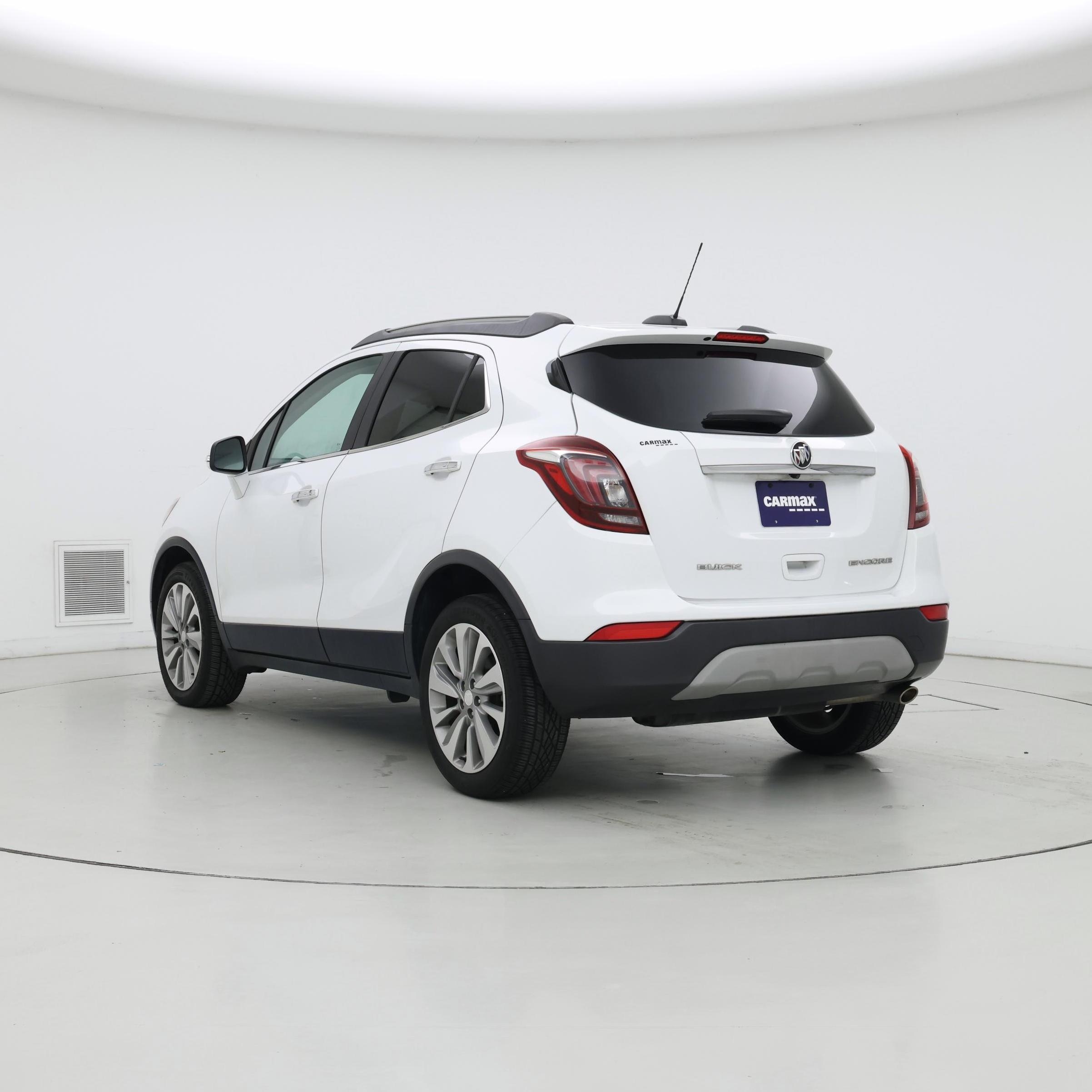 Thumbnail: 2018 Buick Encore - 2