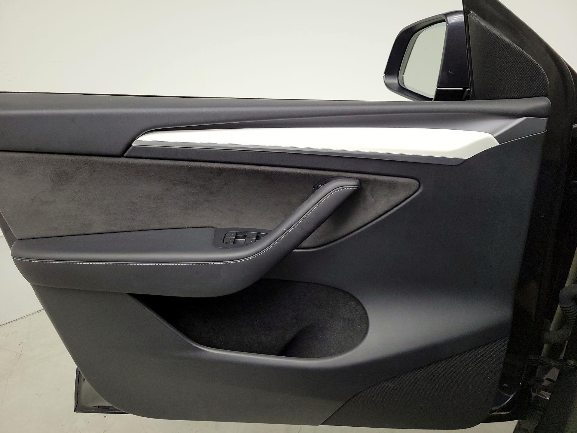 Thumbnail: 2024 Tesla Model Y - 12