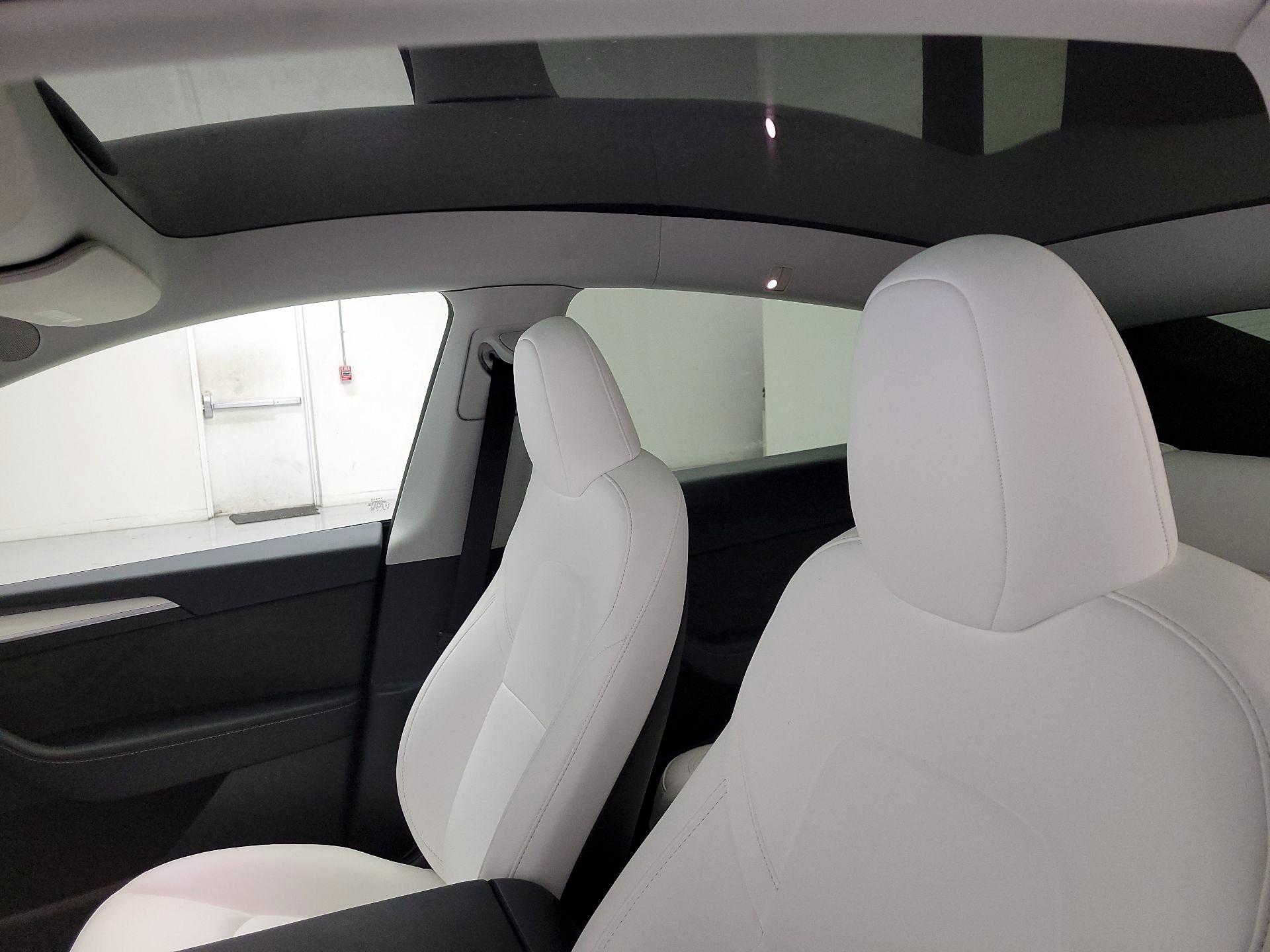 Thumbnail: 2024 Tesla Model Y - 19