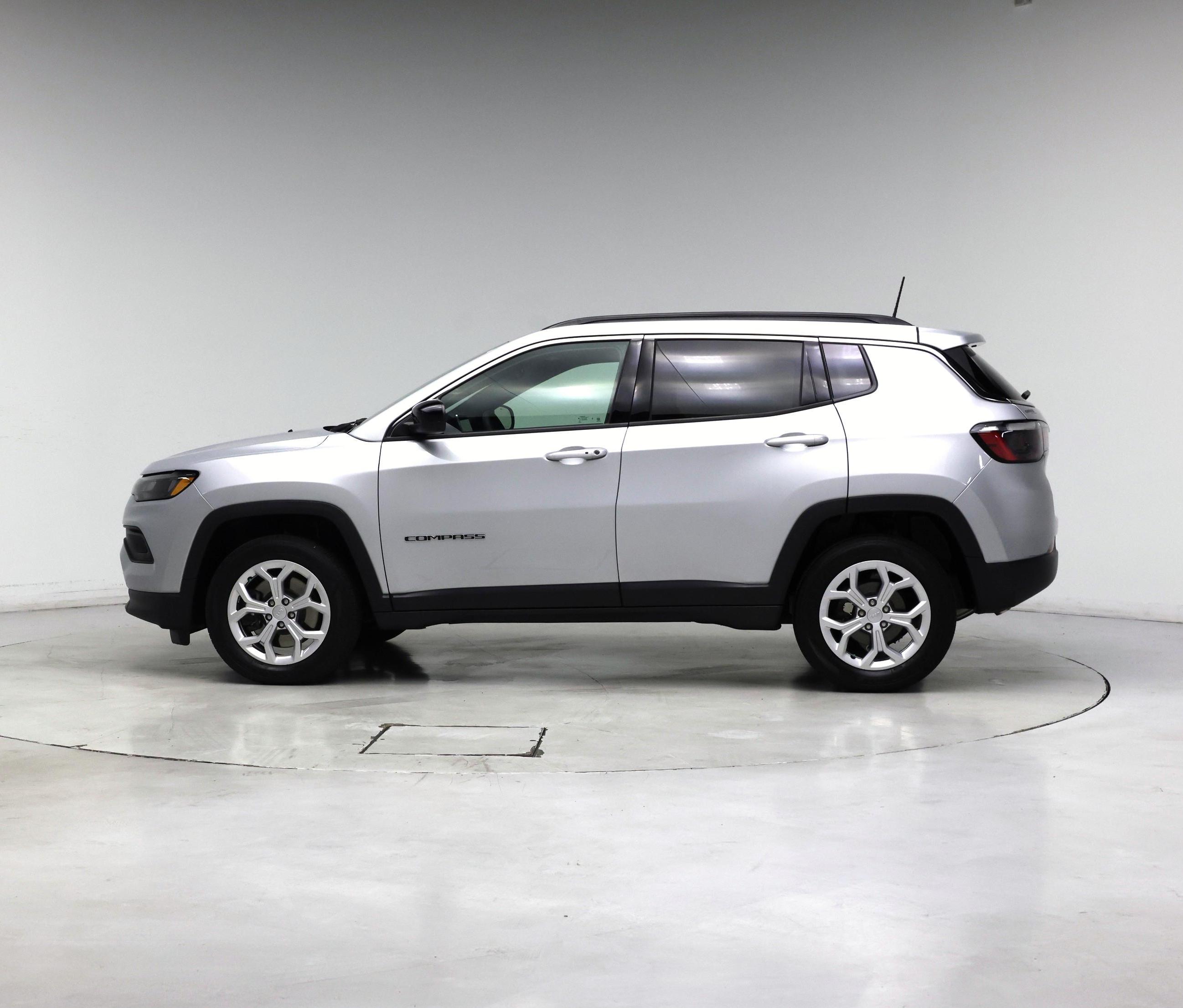 Thumbnail: 2024 Jeep Compass - 3