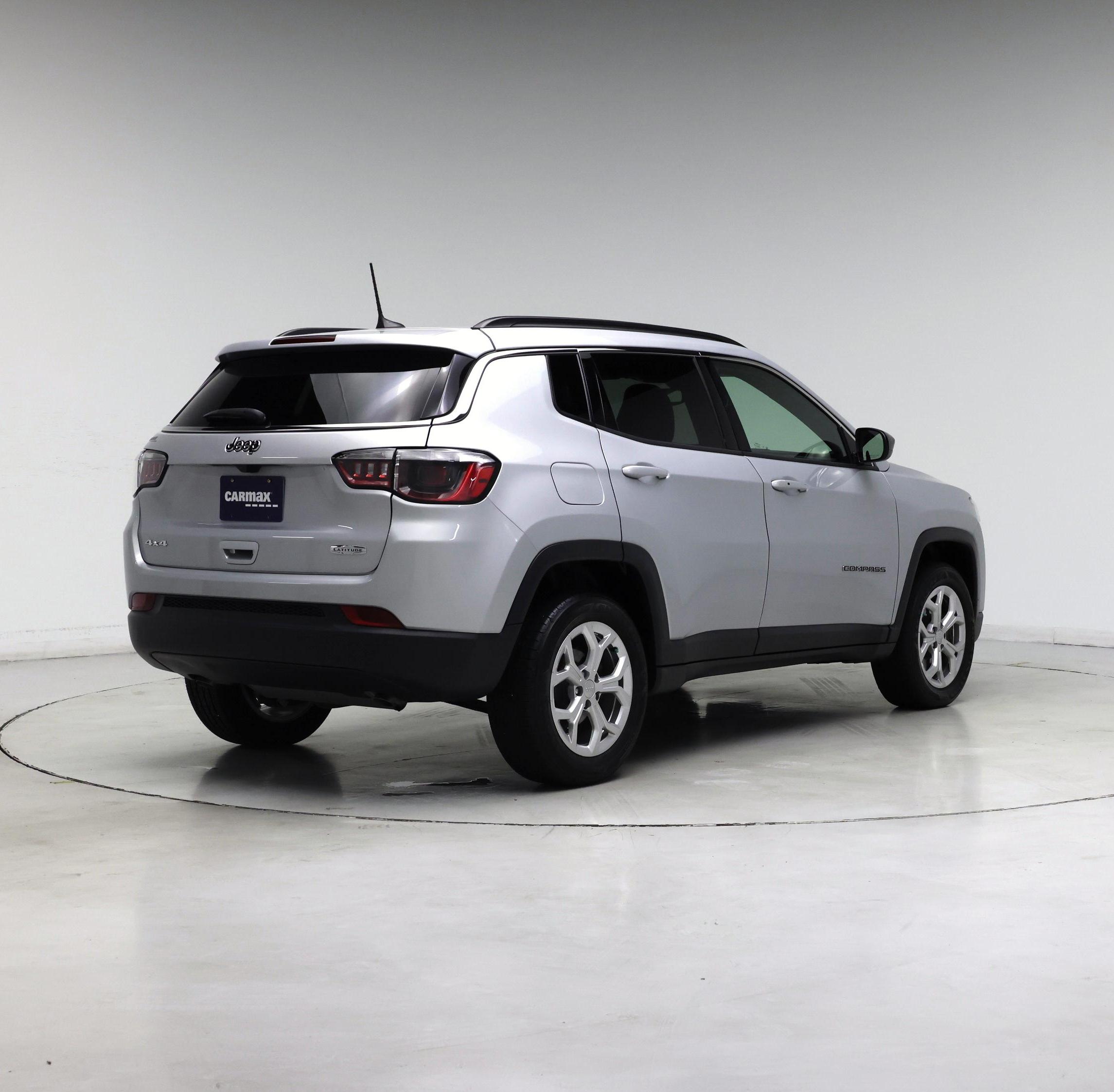 Thumbnail: 2024 Jeep Compass - 8