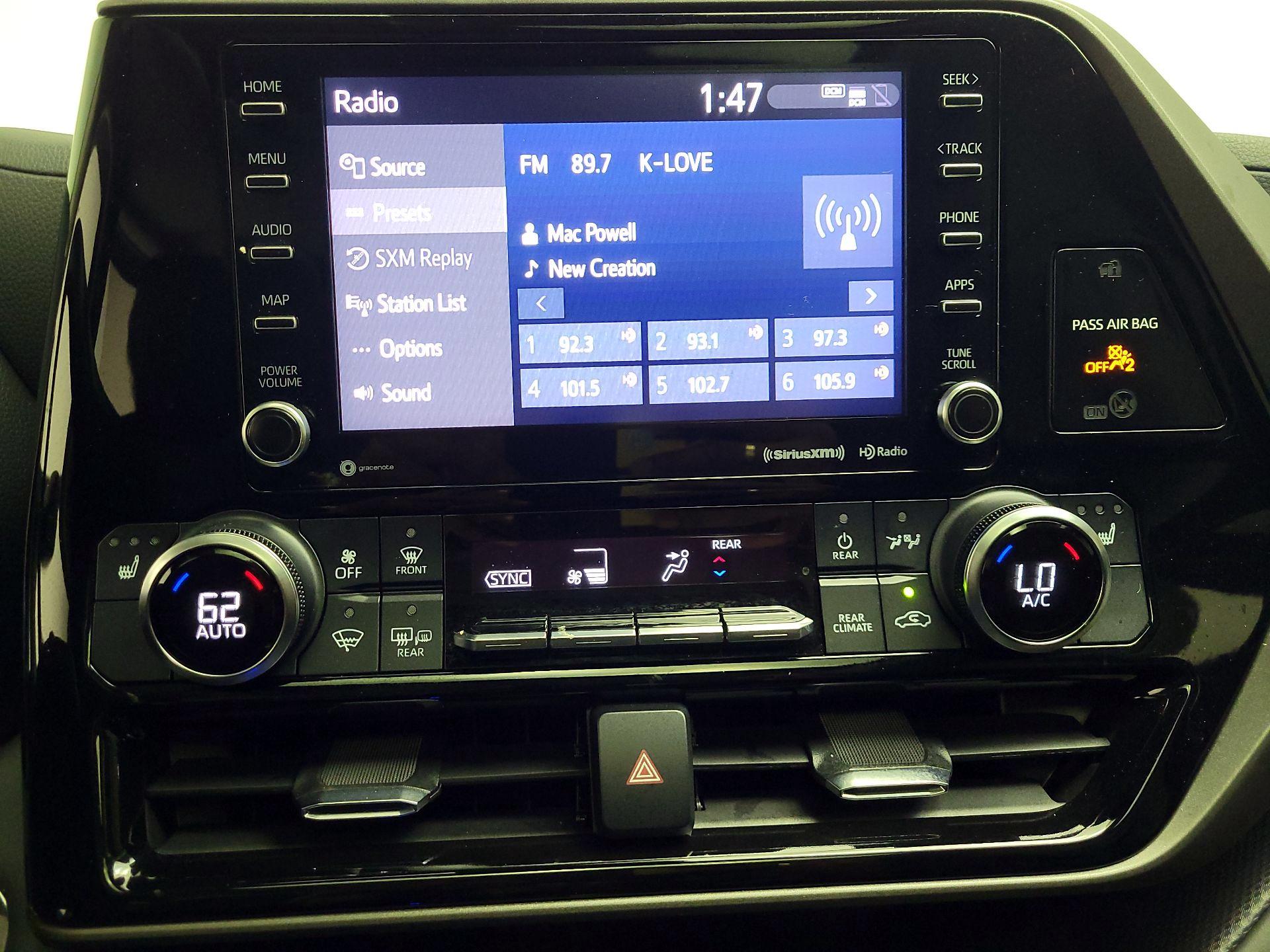 Thumbnail: 2022 Toyota Highlander - 15