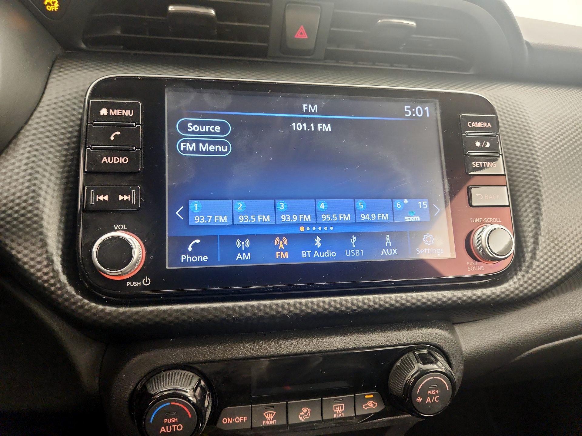 Thumbnail: 2021 Nissan Kicks - 14