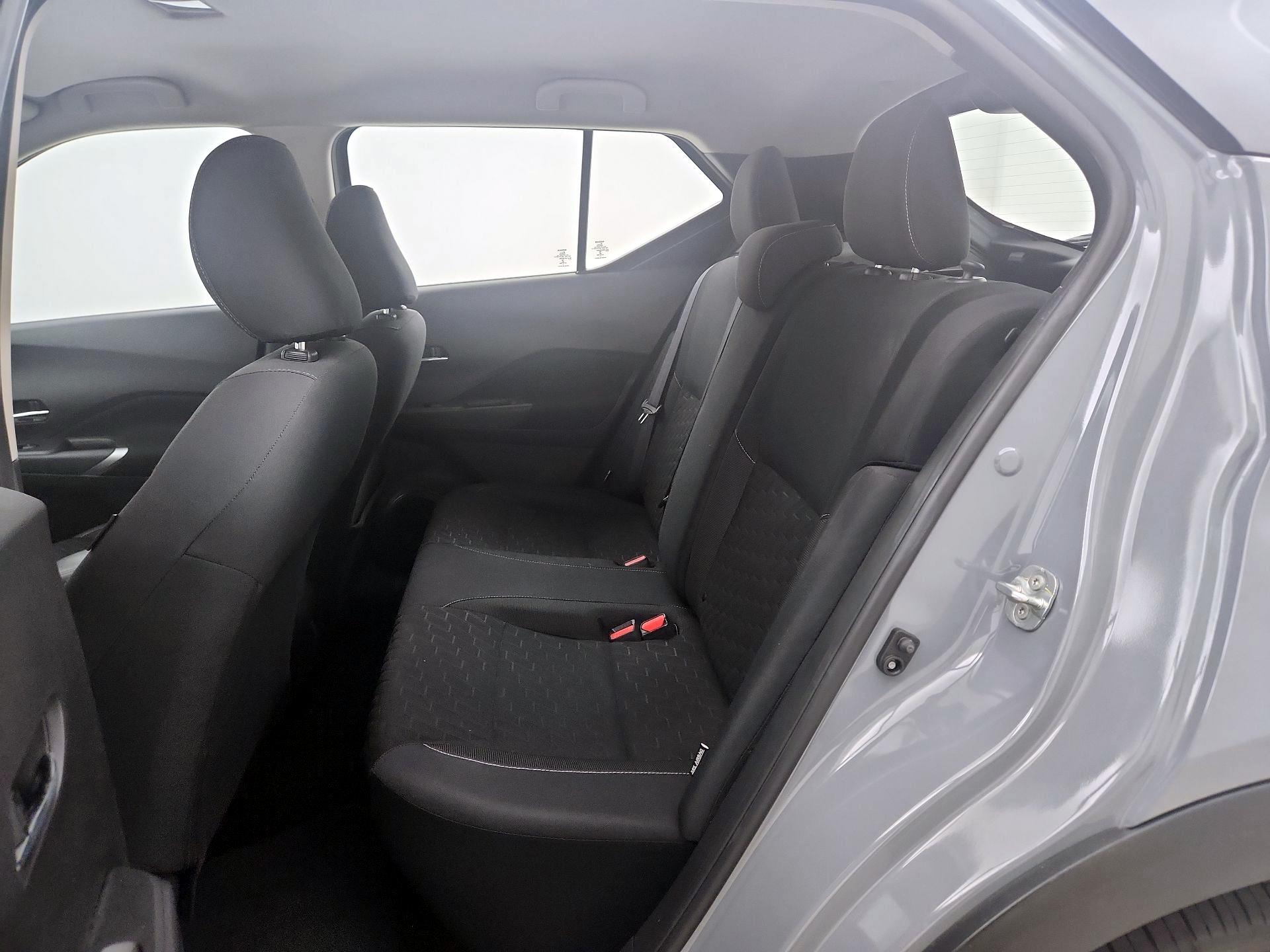 Thumbnail: 2021 Nissan Kicks - 18