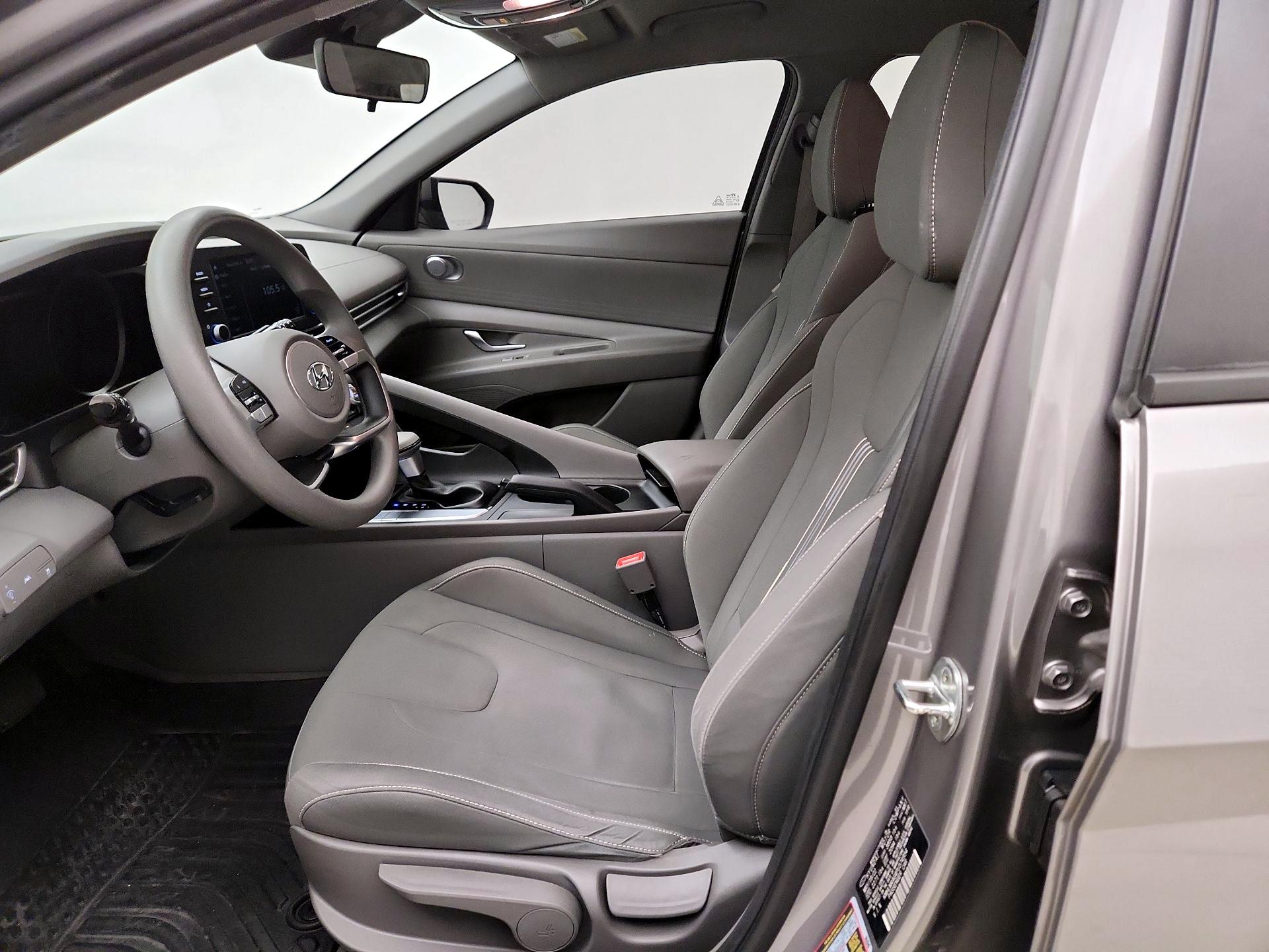 Thumbnail: 2023 Hyundai Elantra - 11