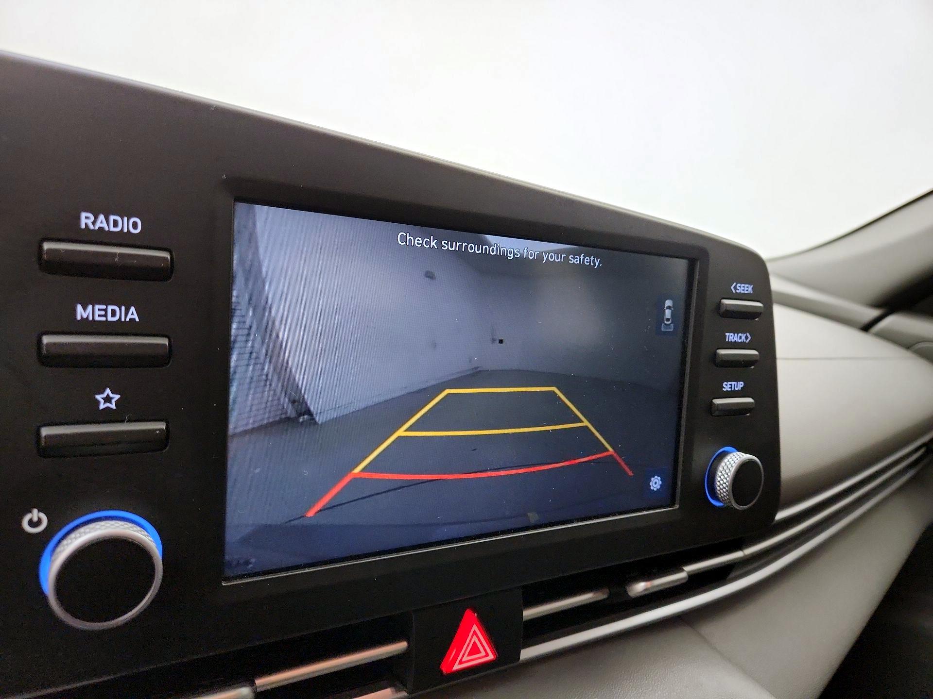 Thumbnail: 2023 Hyundai Elantra - 14