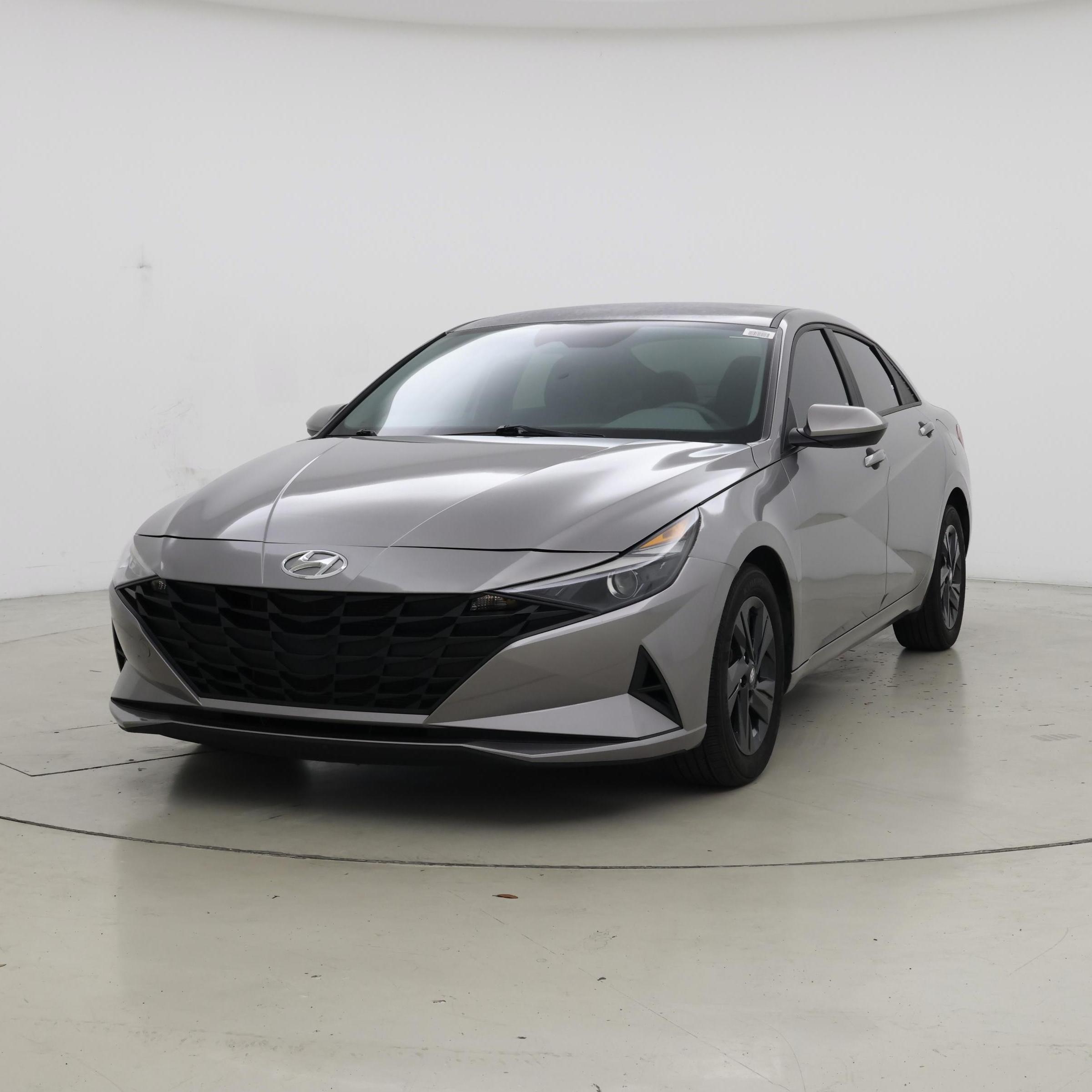 Thumbnail: 2023 Hyundai Elantra - 4