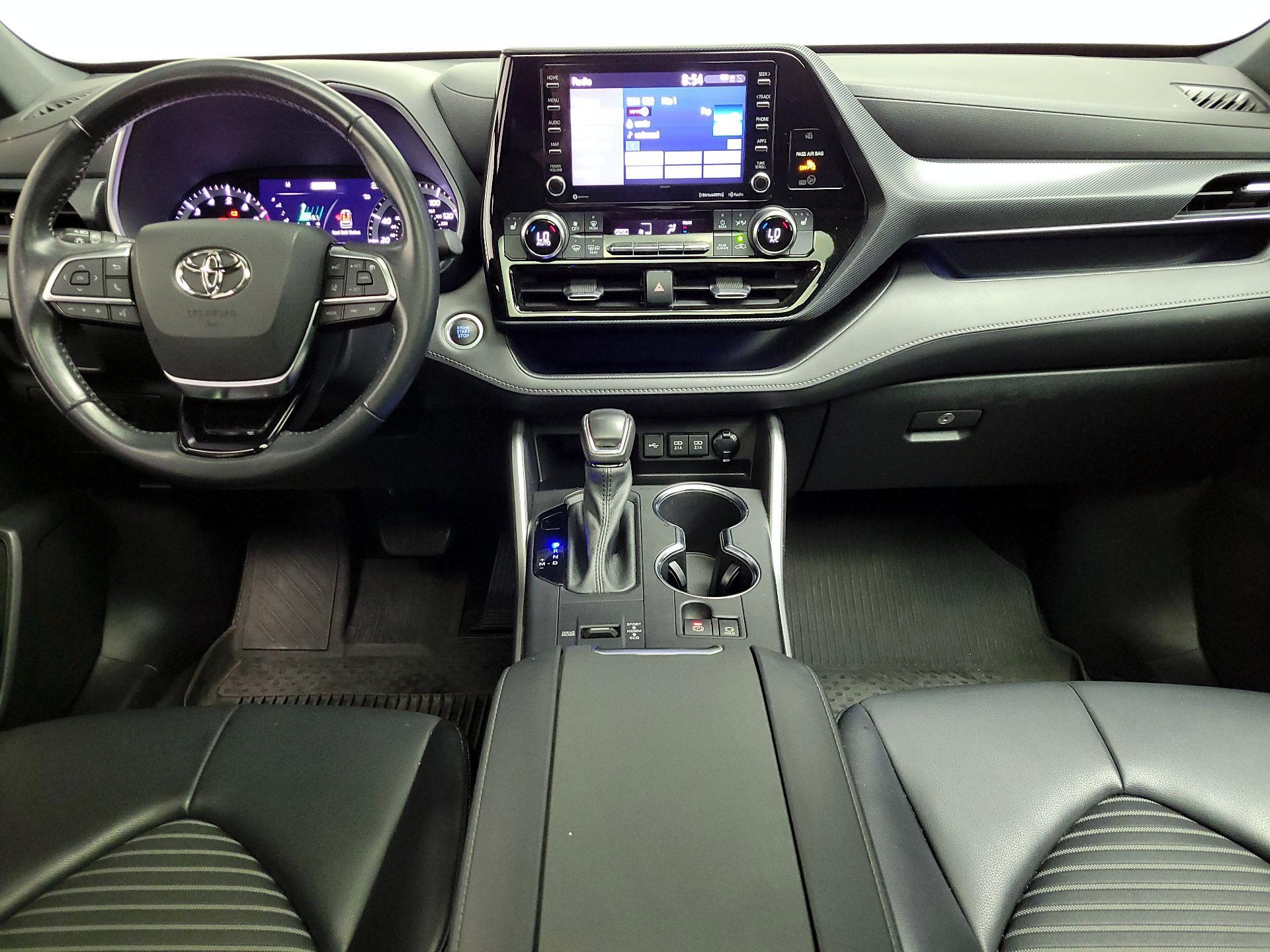 Thumbnail: 2021 Toyota Highlander - 9