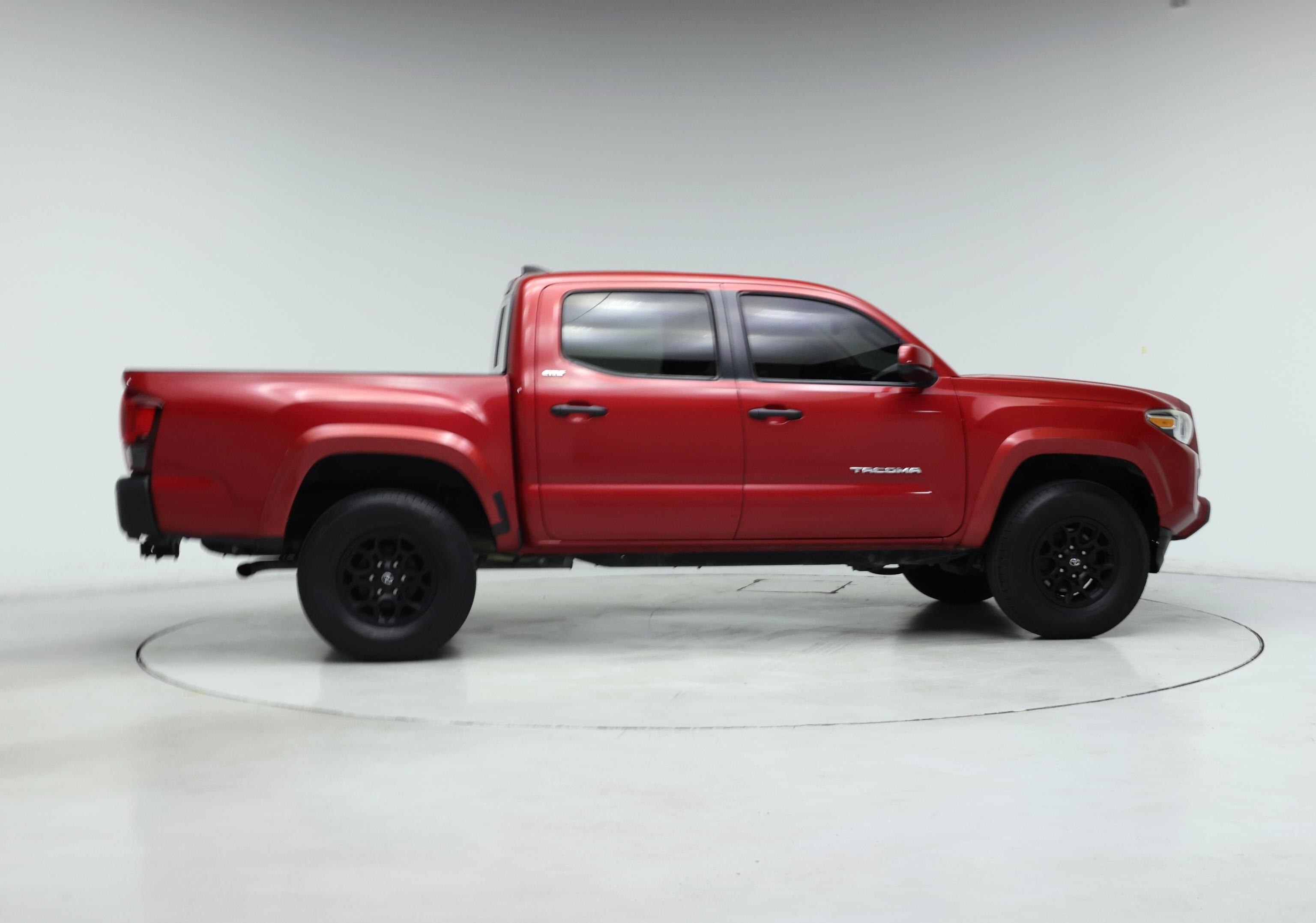 Thumbnail: 2019 Toyota Tacoma - 7