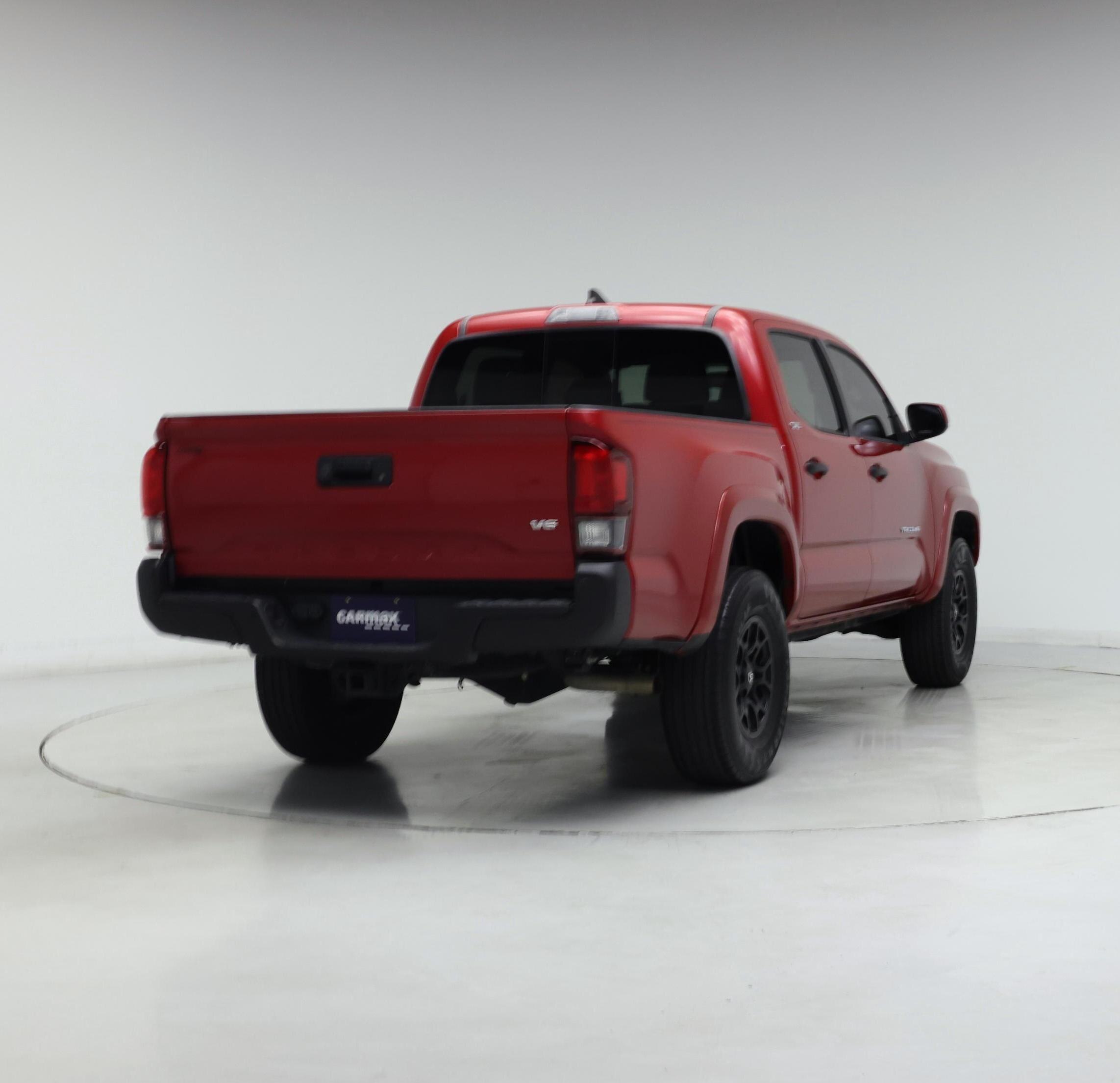 Thumbnail: 2019 Toyota Tacoma - 8