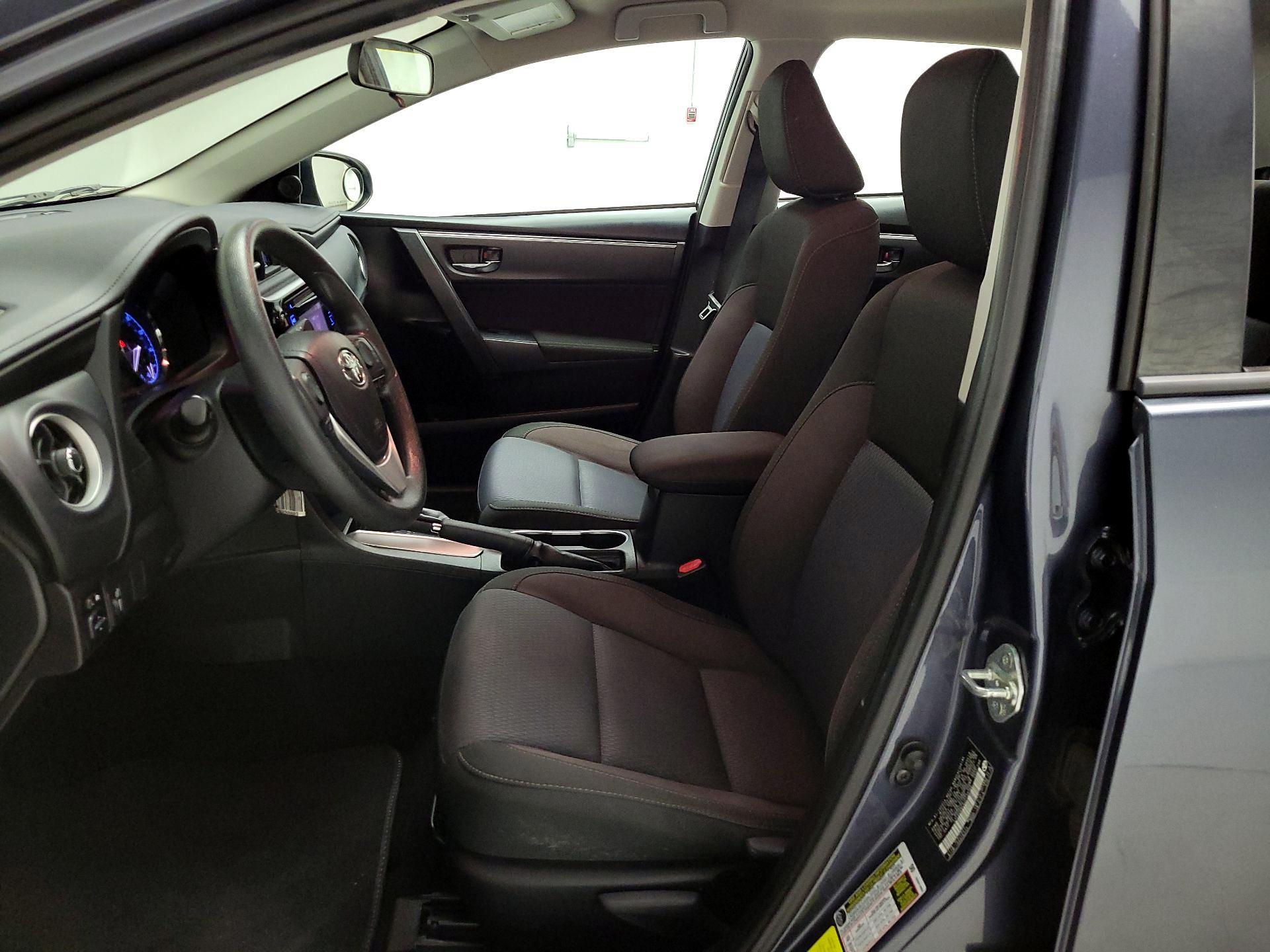 Thumbnail: 2018 Toyota Corolla - 11