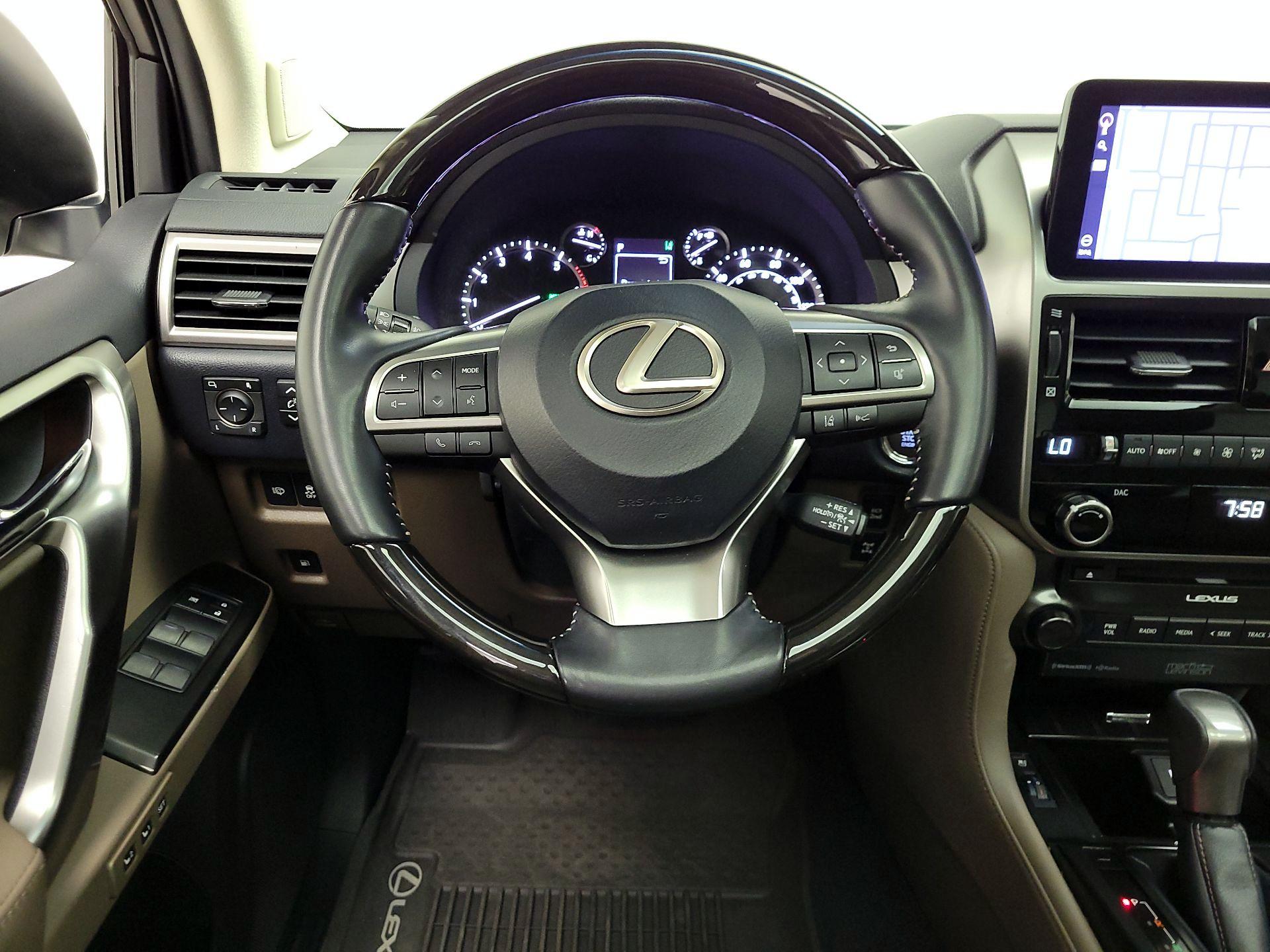 Thumbnail: 2023 Lexus GX - 10