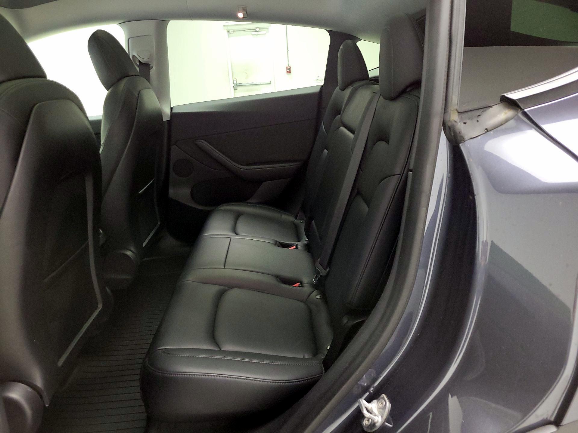 Thumbnail: 2021 Tesla Model Y - 19