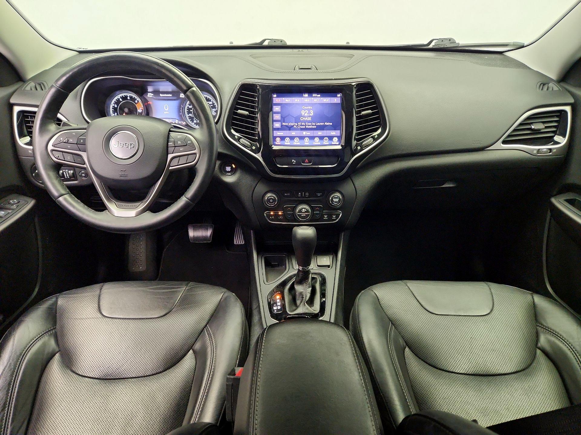 Thumbnail: 2019 Jeep Cherokee - 9