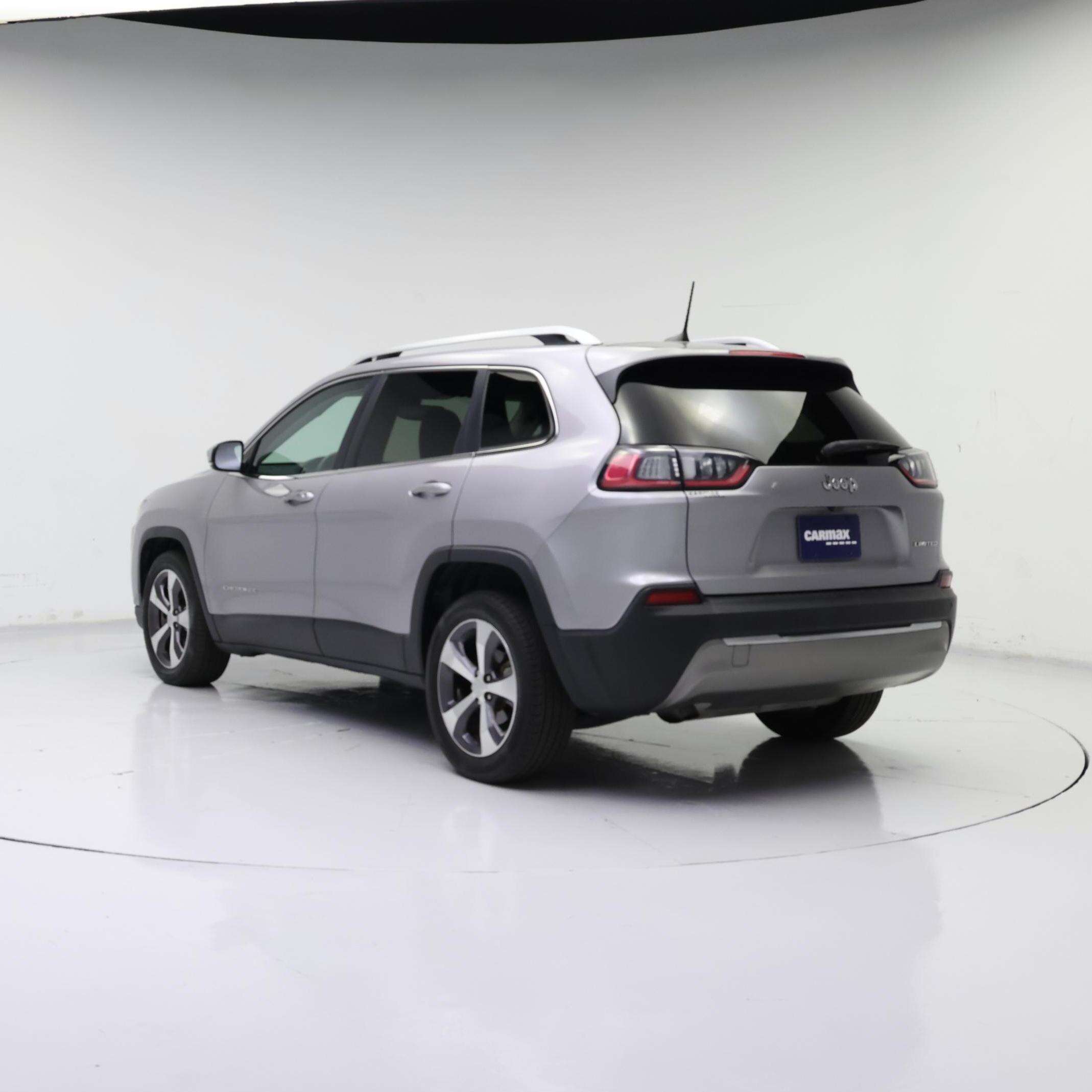 Thumbnail: 2019 Jeep Cherokee - 2