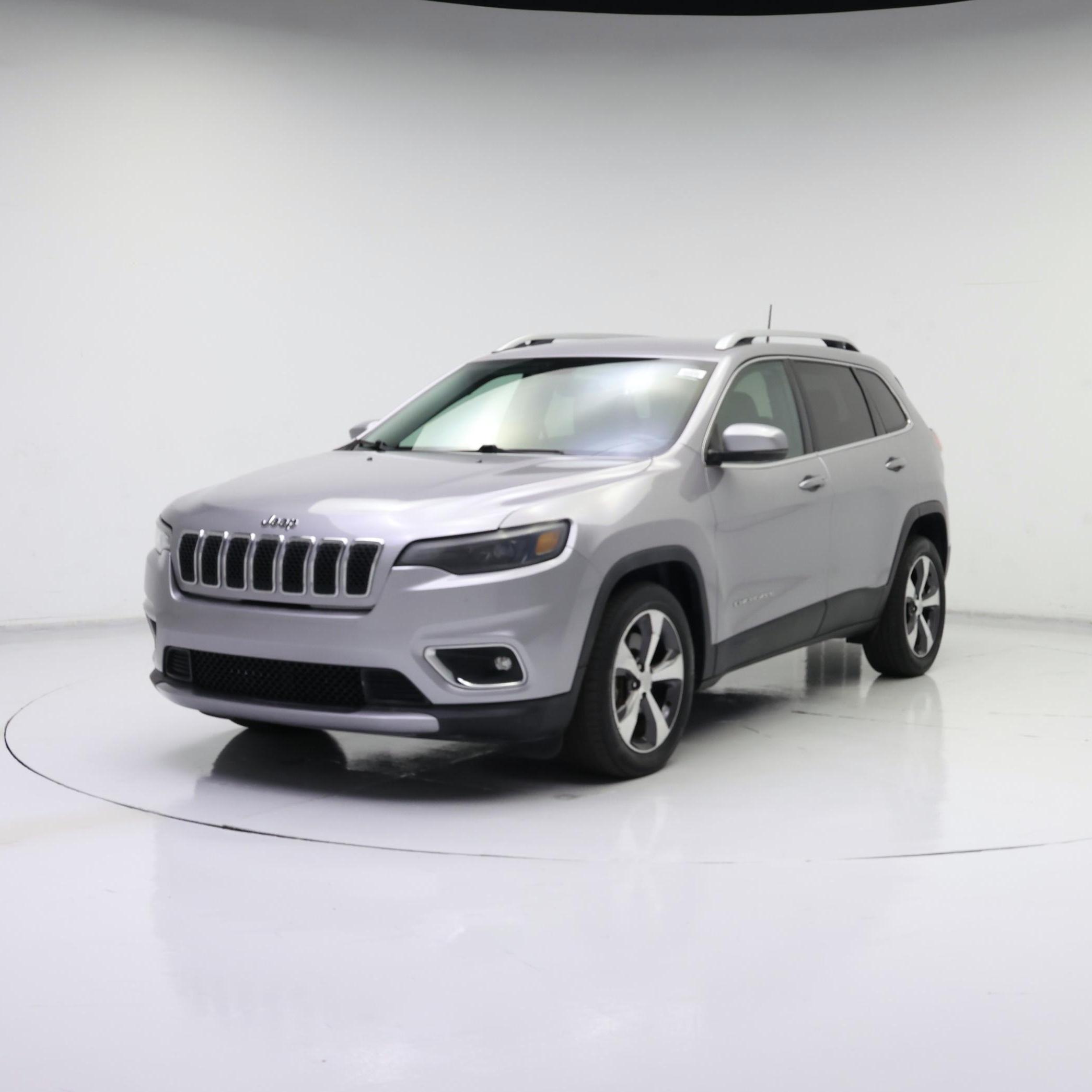 Thumbnail: 2019 Jeep Cherokee - 4