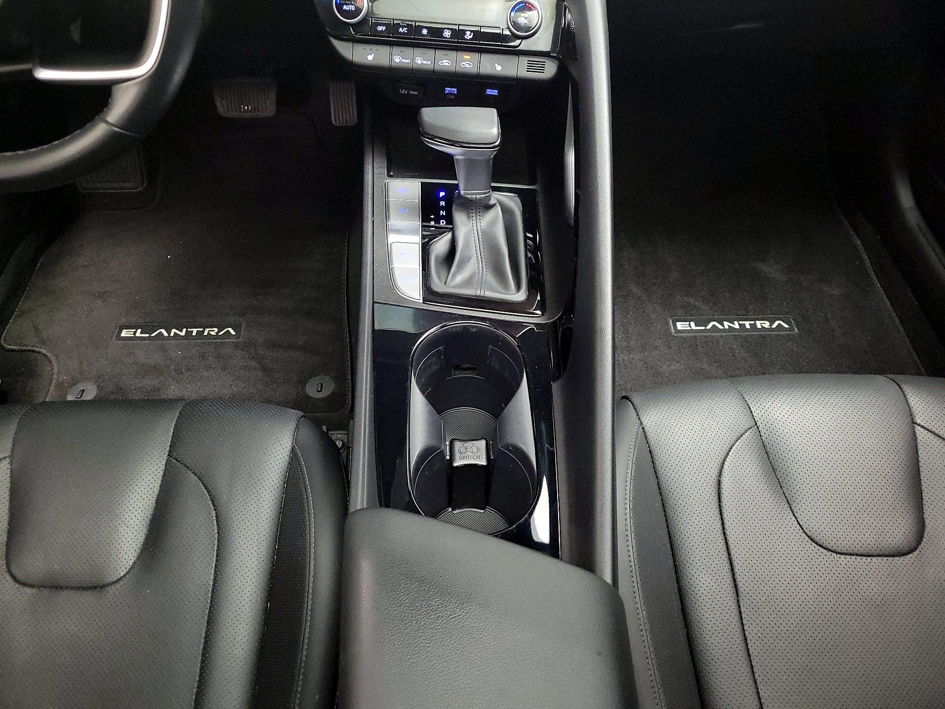 Thumbnail: 2023 Hyundai Elantra - 18