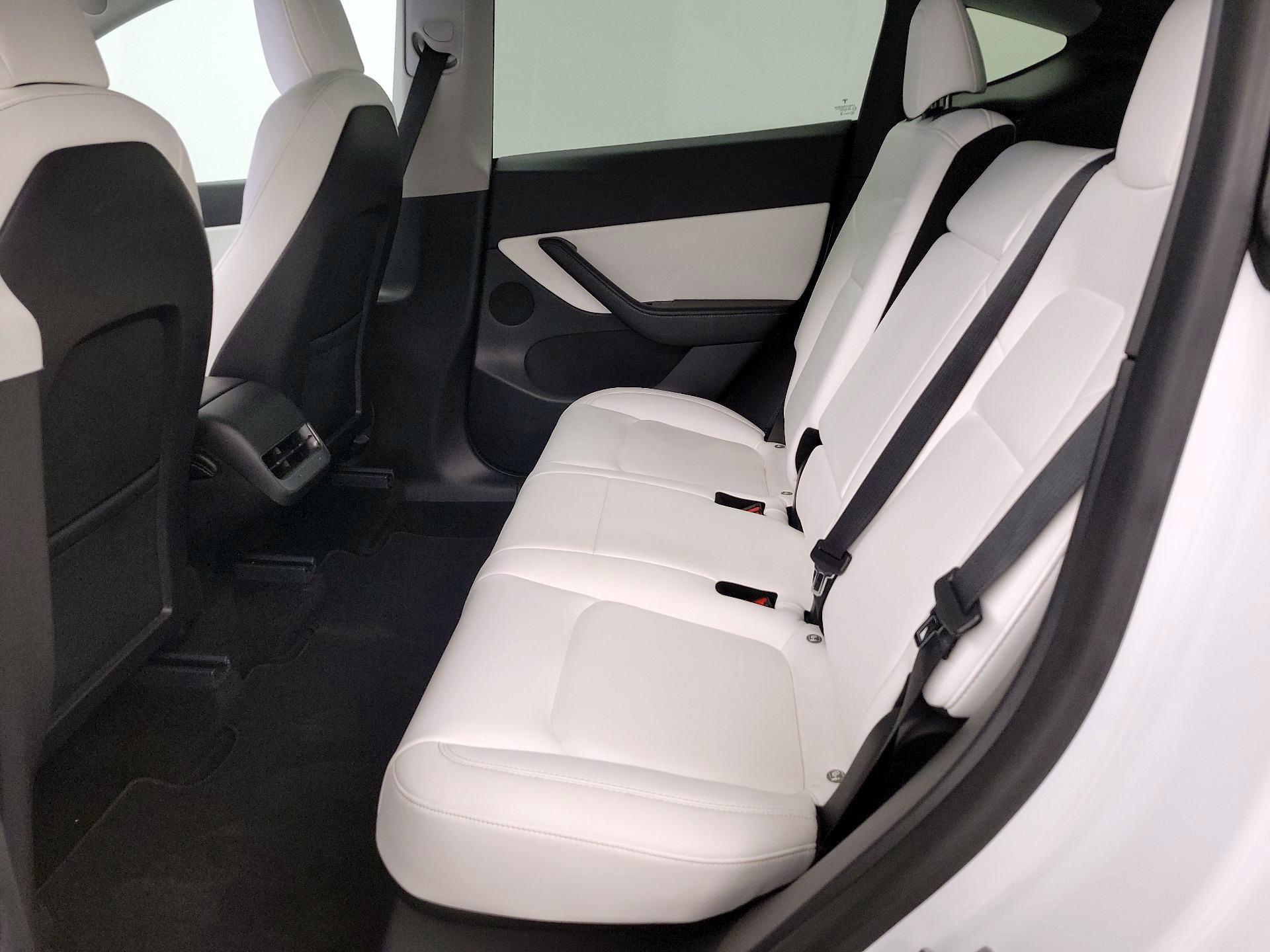 Thumbnail: 2022 Tesla Model Y - 20