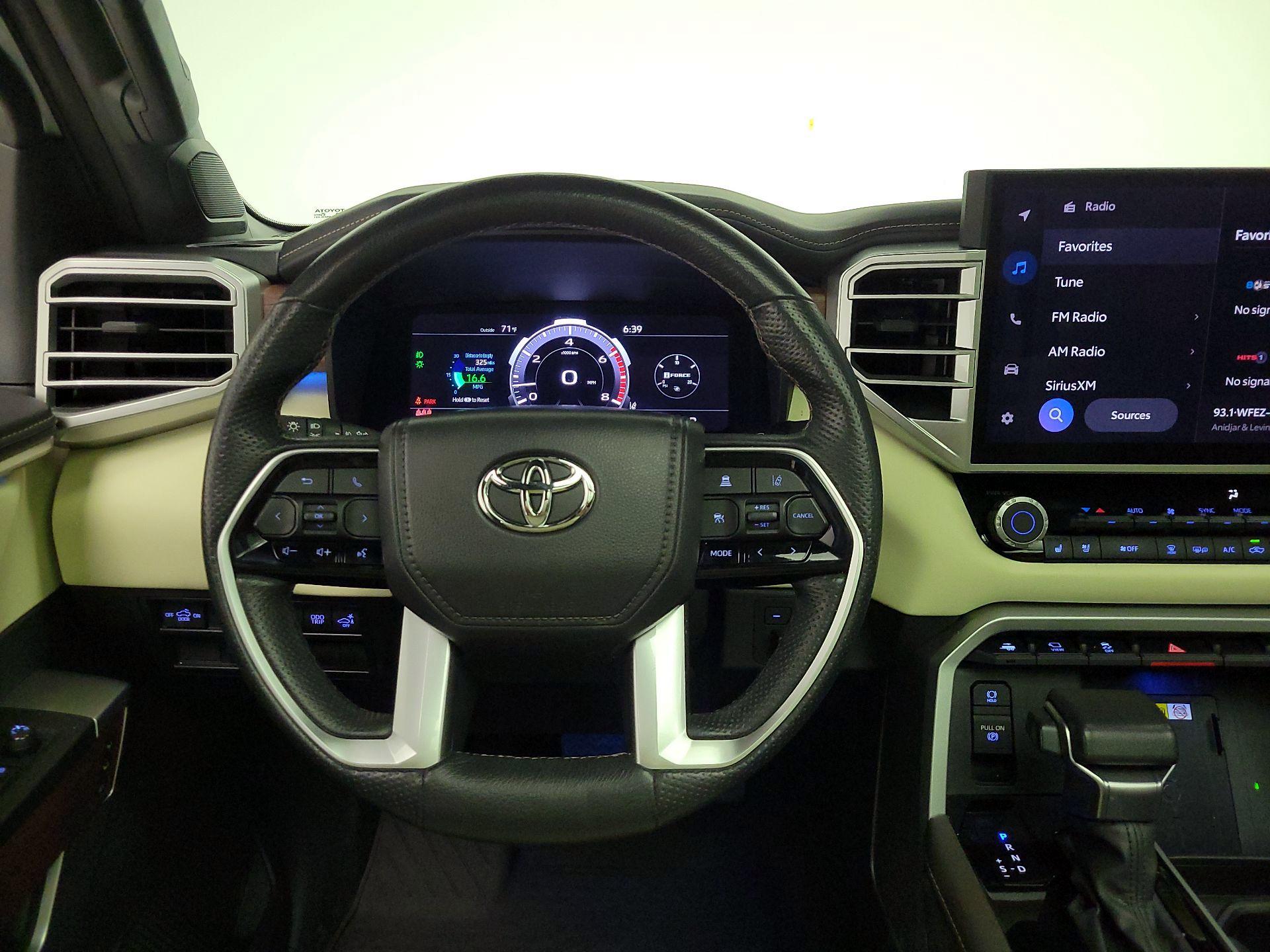 Thumbnail: 2024 Toyota Tundra - 10