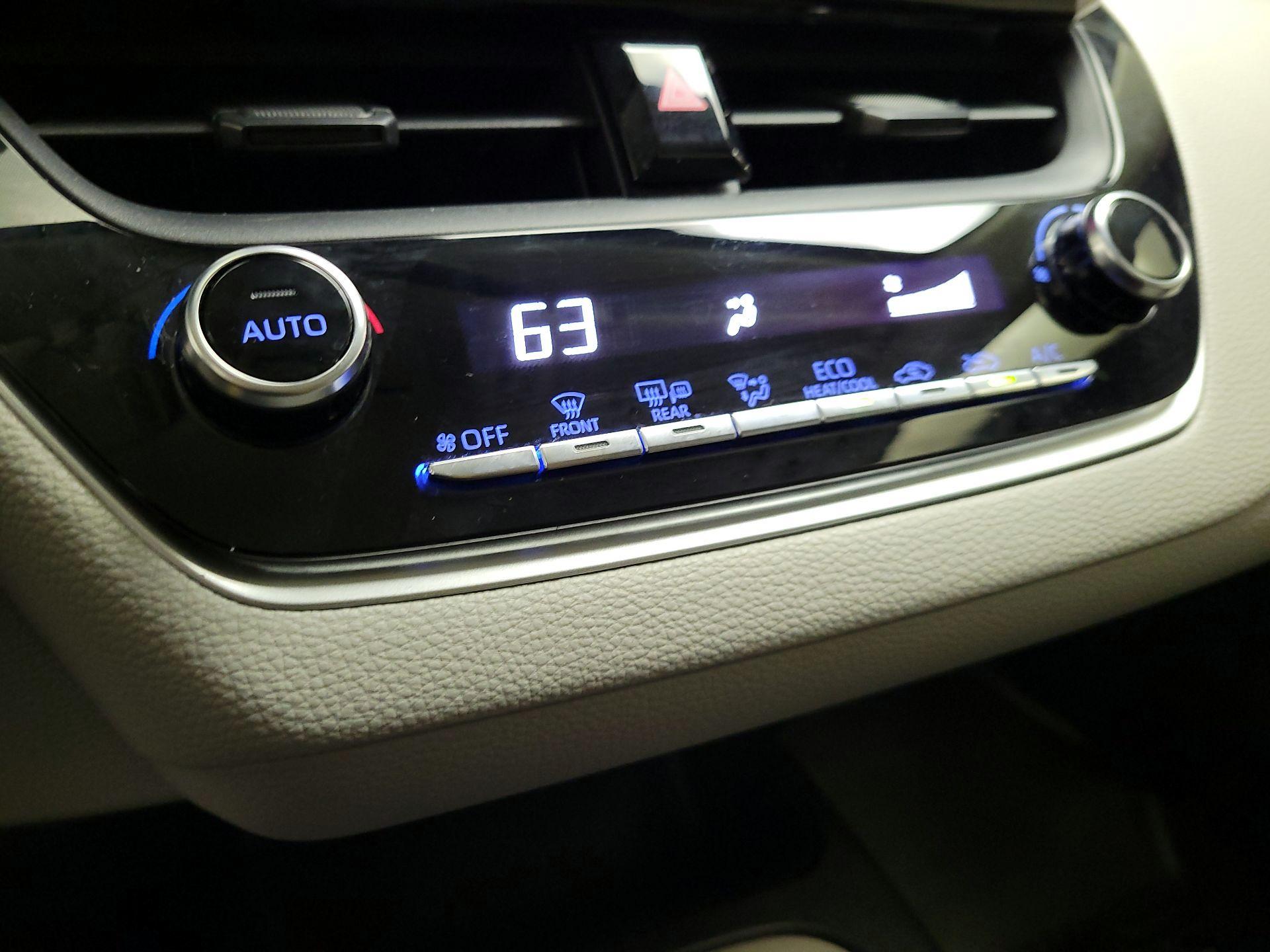 Thumbnail: 2020 Toyota Corolla - 16