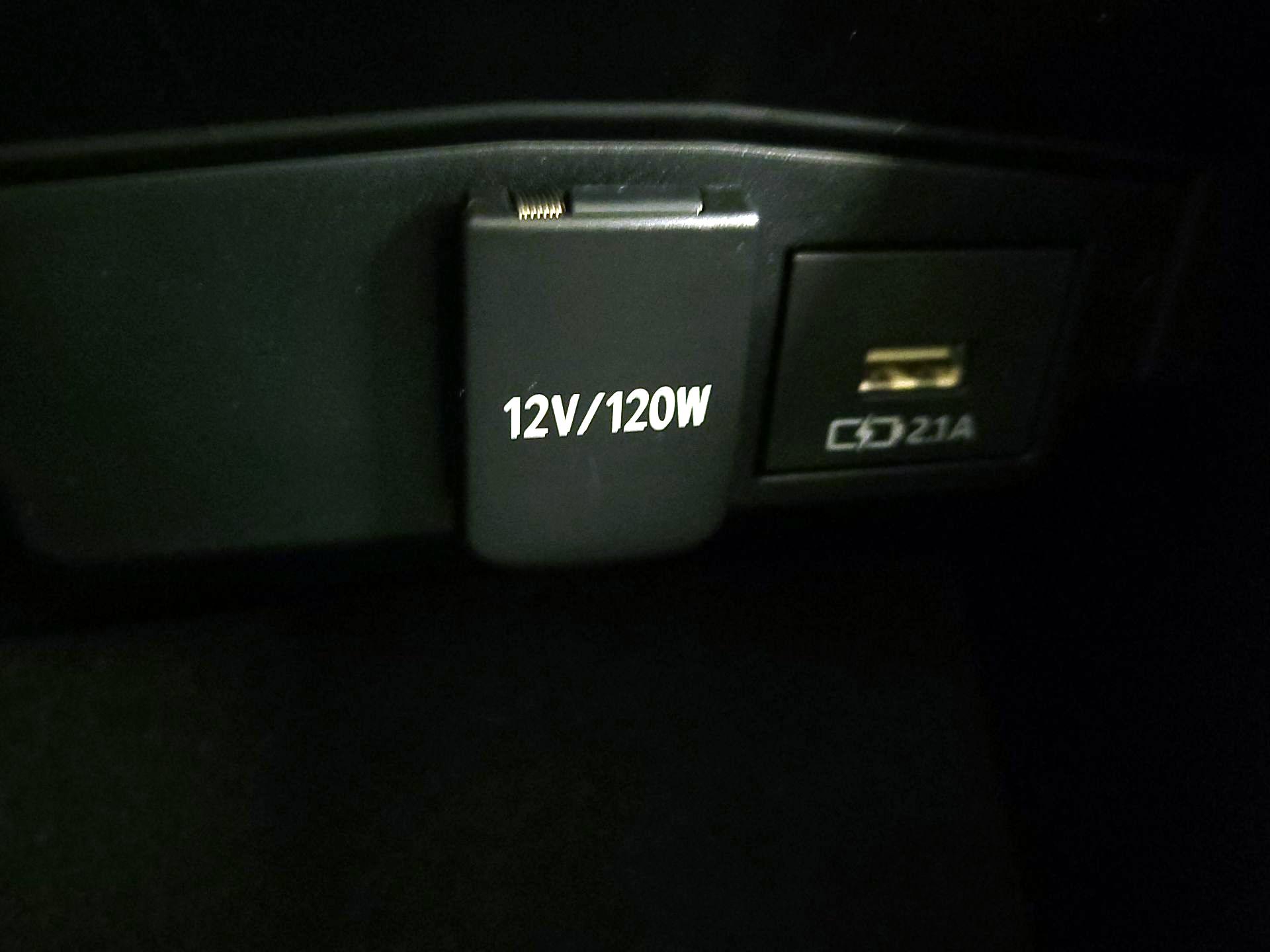 Thumbnail: 2020 Toyota Corolla - 18