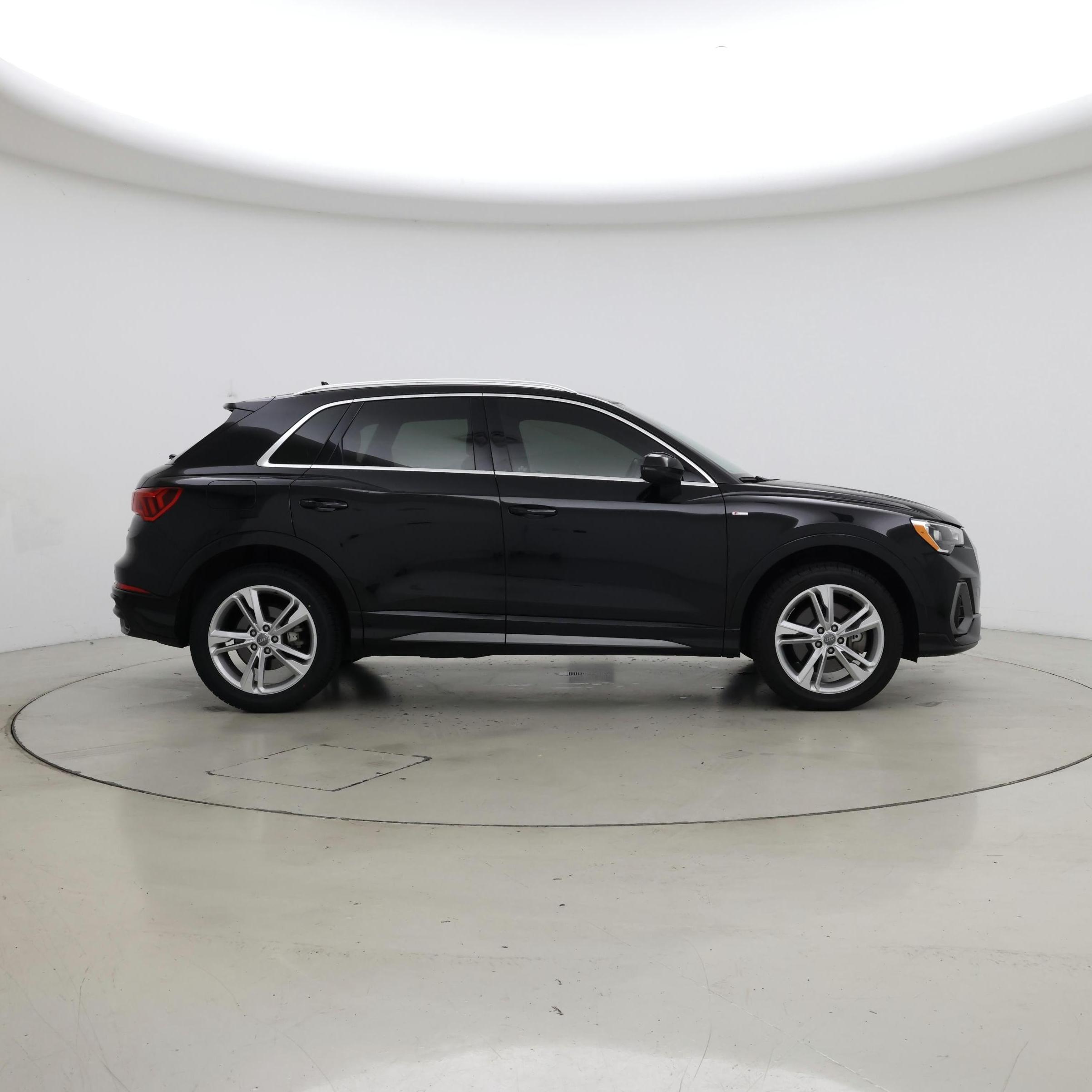 Thumbnail: 2020 Audi Q3 - 7