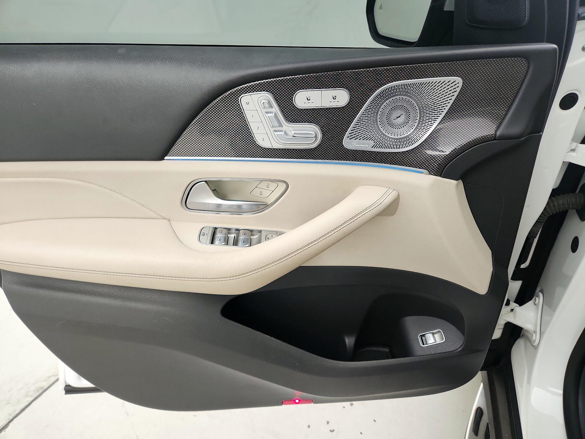 Thumbnail: 2020 Mercedes-Benz GLE - 12