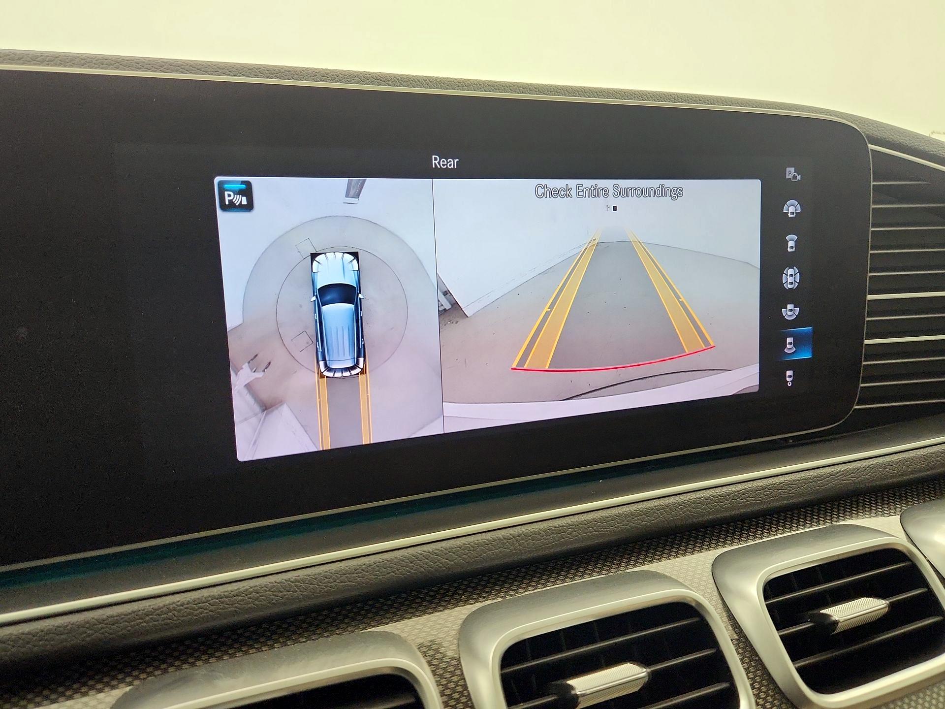 Thumbnail: 2020 Mercedes-Benz GLE - 15