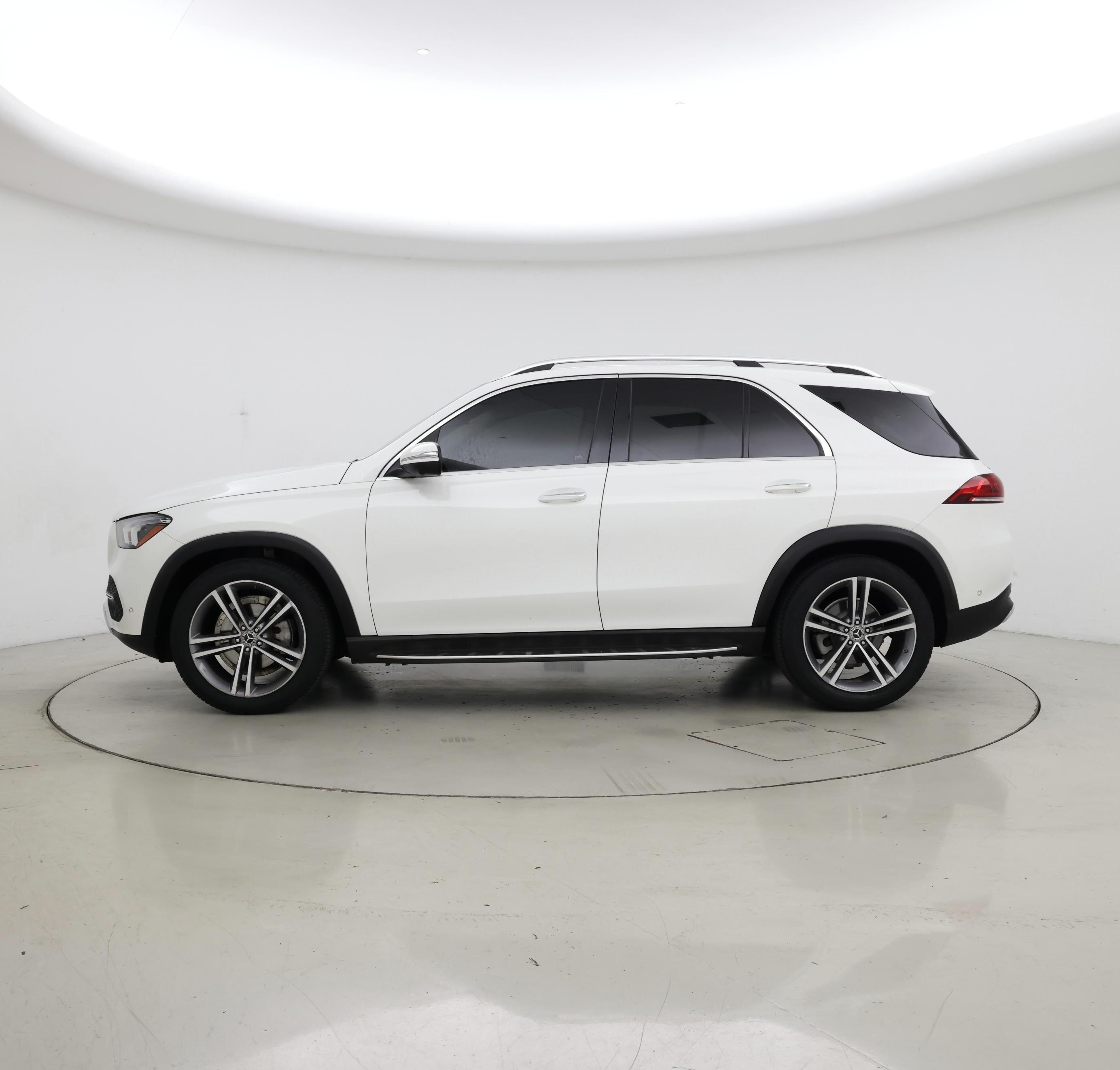 Thumbnail: 2020 Mercedes-Benz GLE - 3