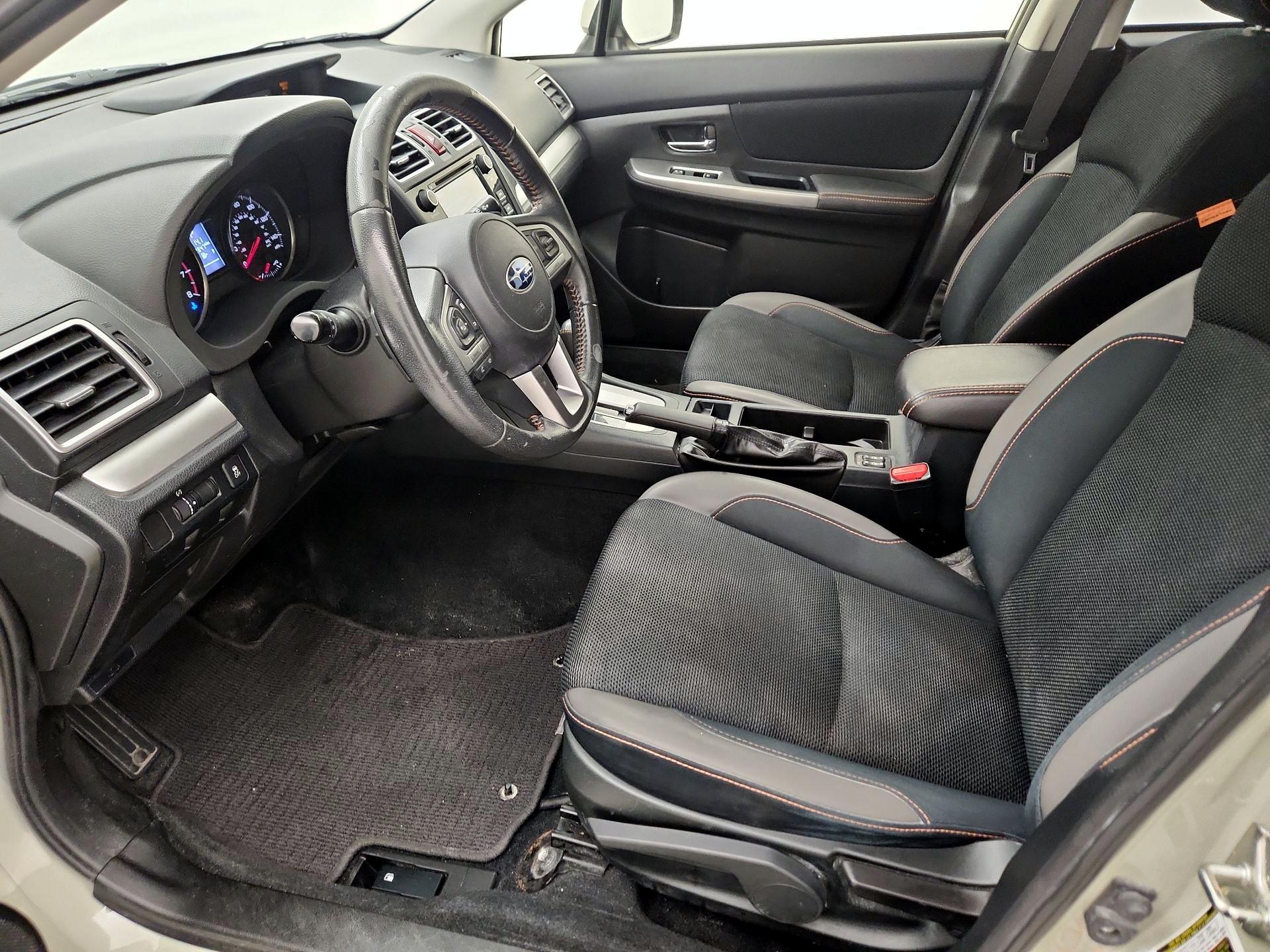 Thumbnail: 2017 Subaru Crosstrek - 11