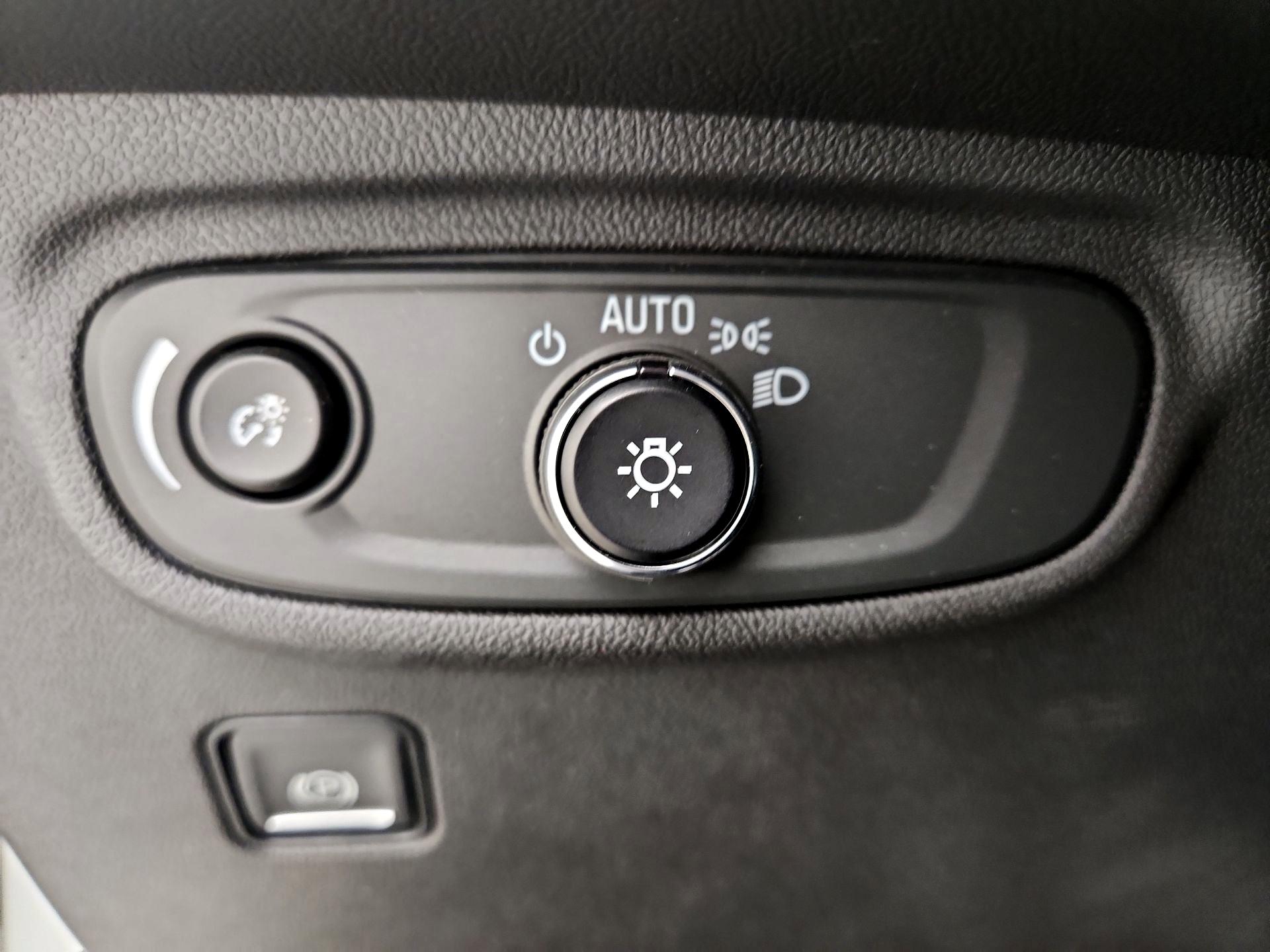 Thumbnail: 2022 GMC Terrain - 13