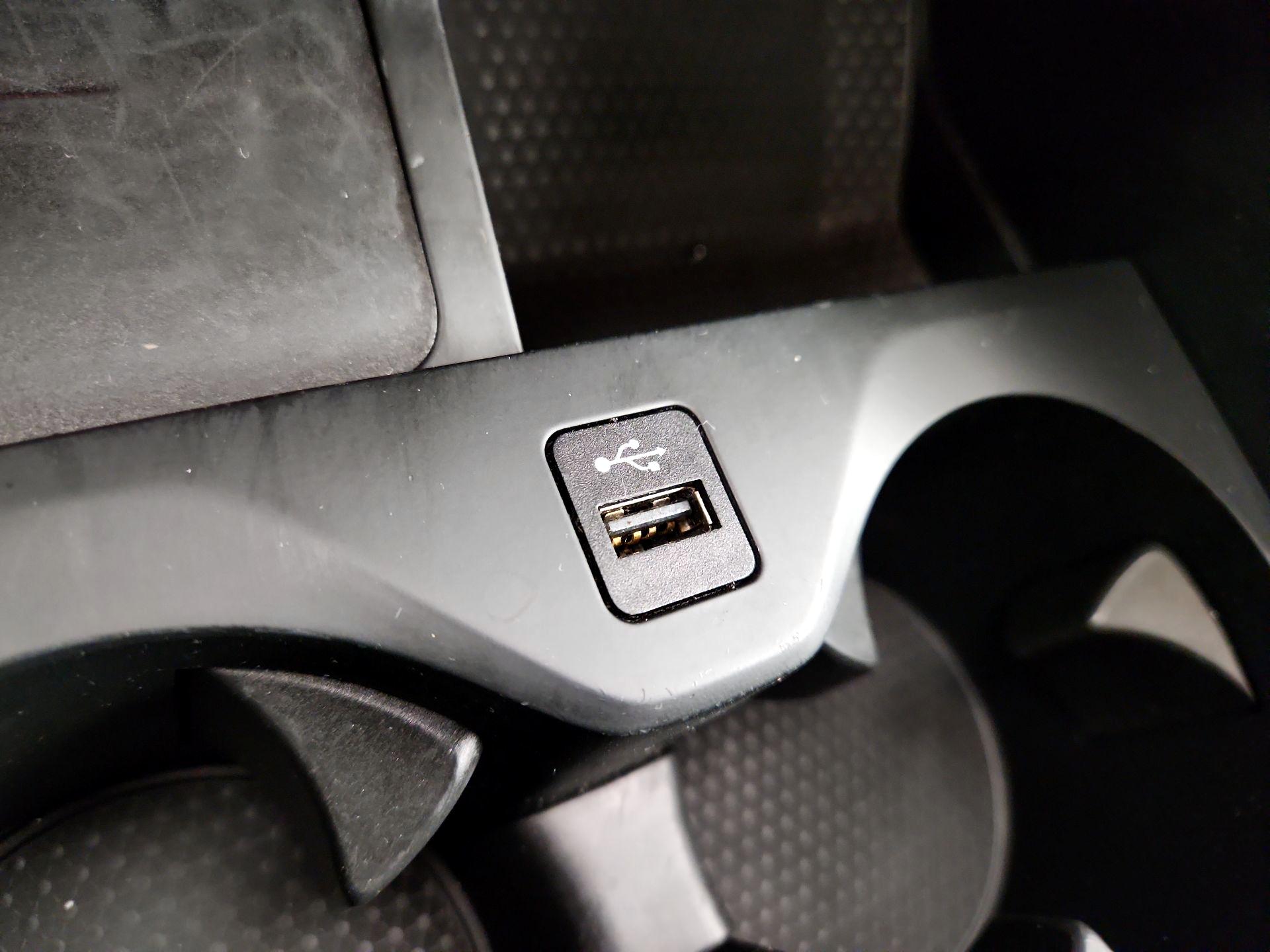 Thumbnail: 2022 BMW X5 - 18