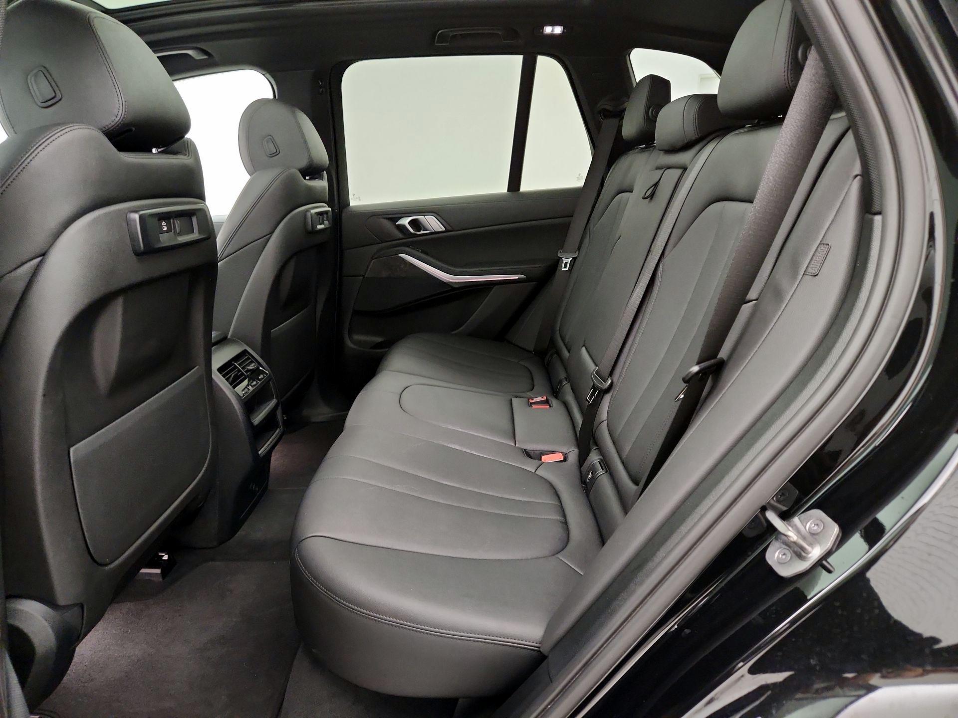 Thumbnail: 2022 BMW X5 - 20