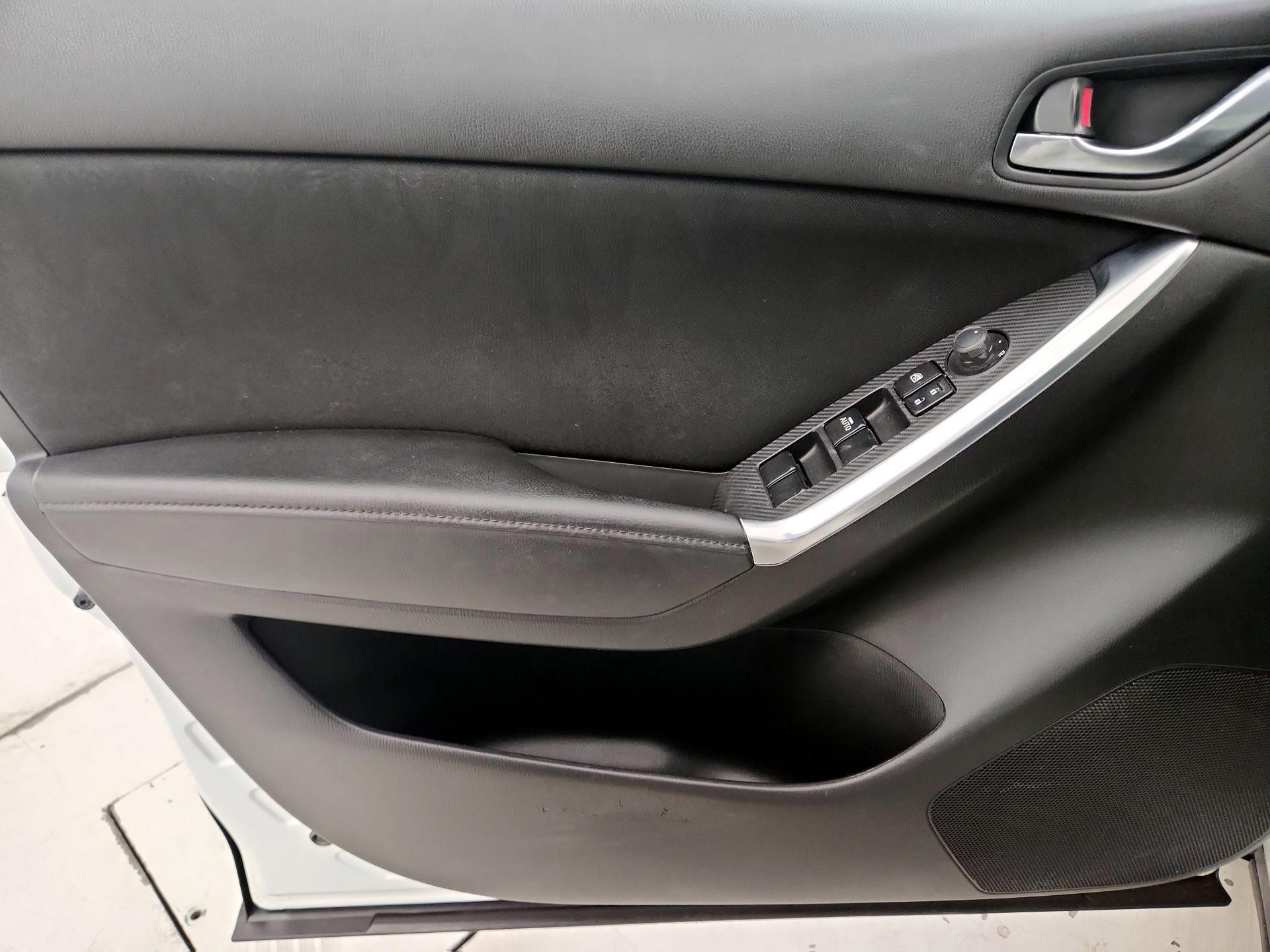 Thumbnail: 2016 Mazda CX-5 - 12