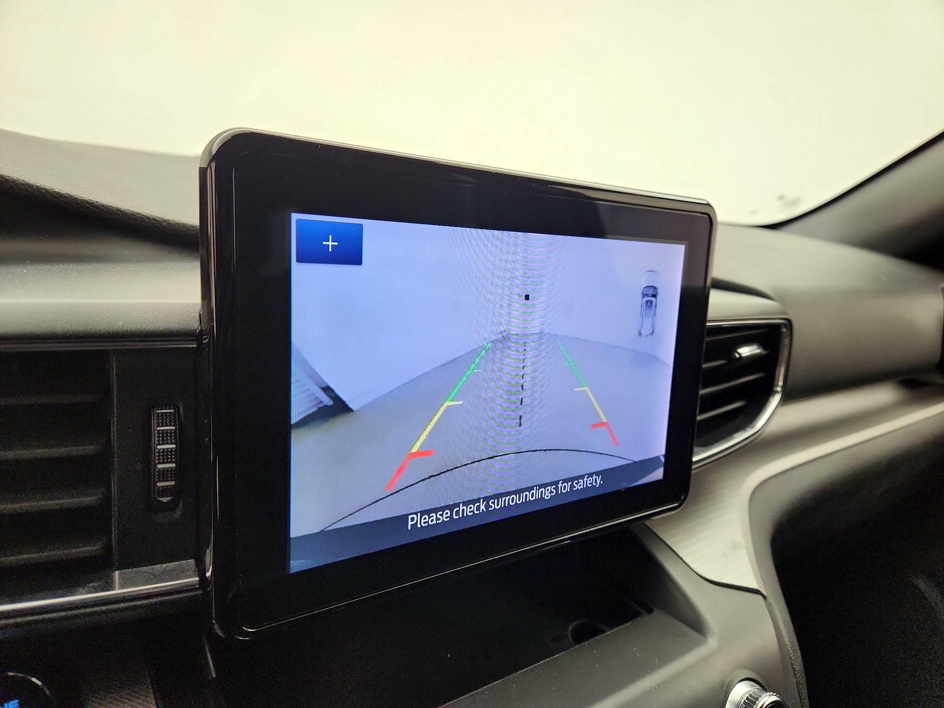 Thumbnail: 2020 Ford Explorer - 14