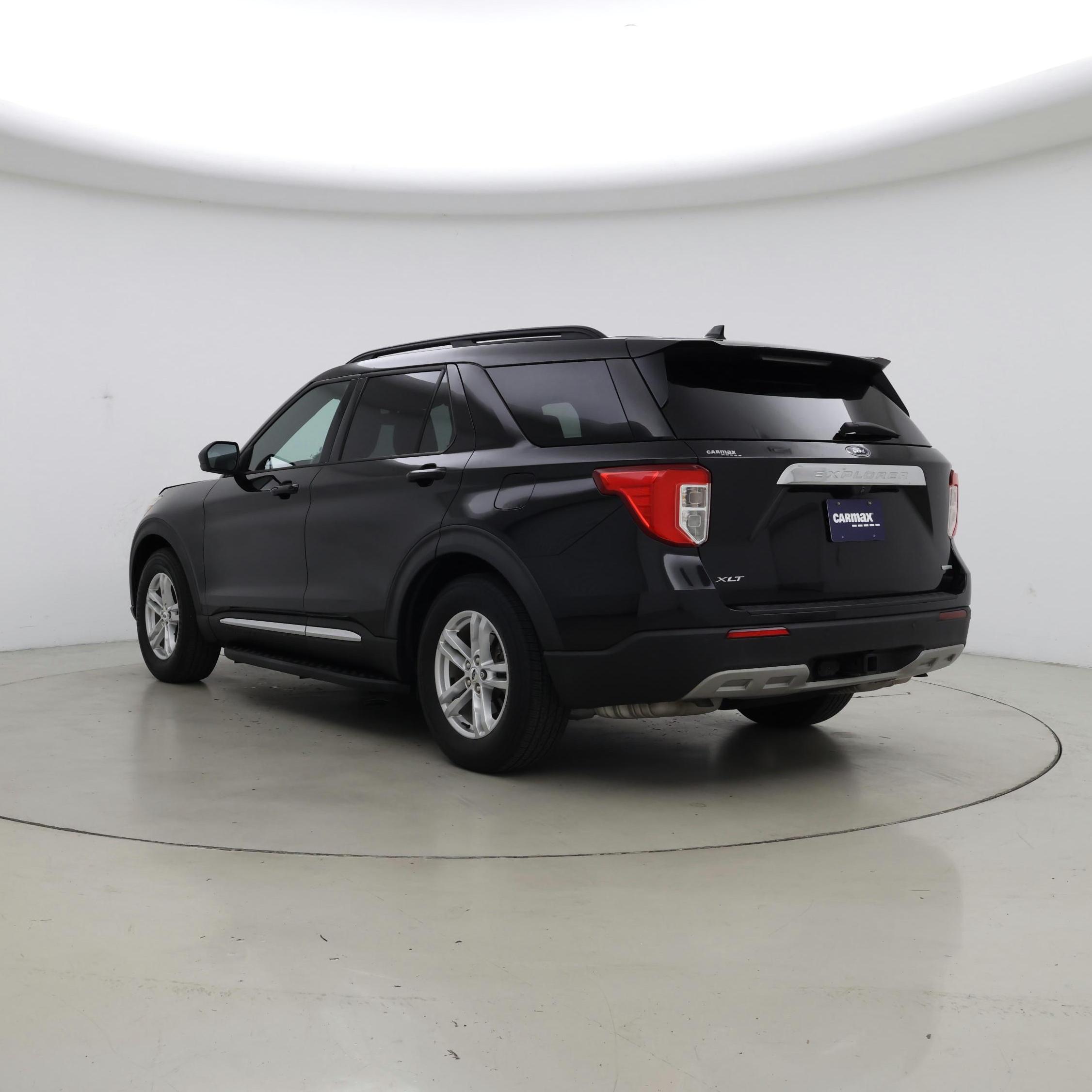 Thumbnail: 2020 Ford Explorer - 2