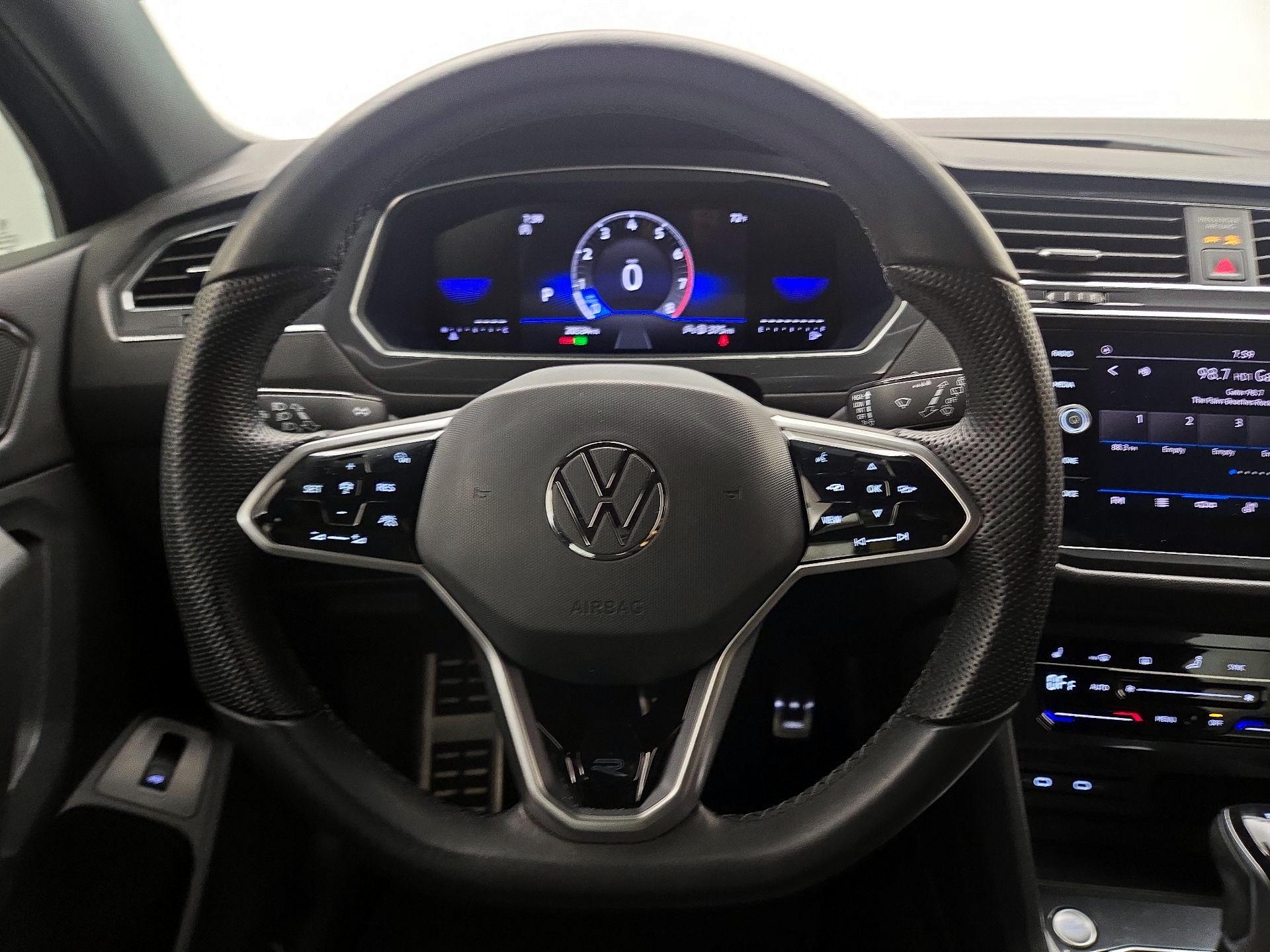 Thumbnail: 2024 Volkswagen Tiguan - 10