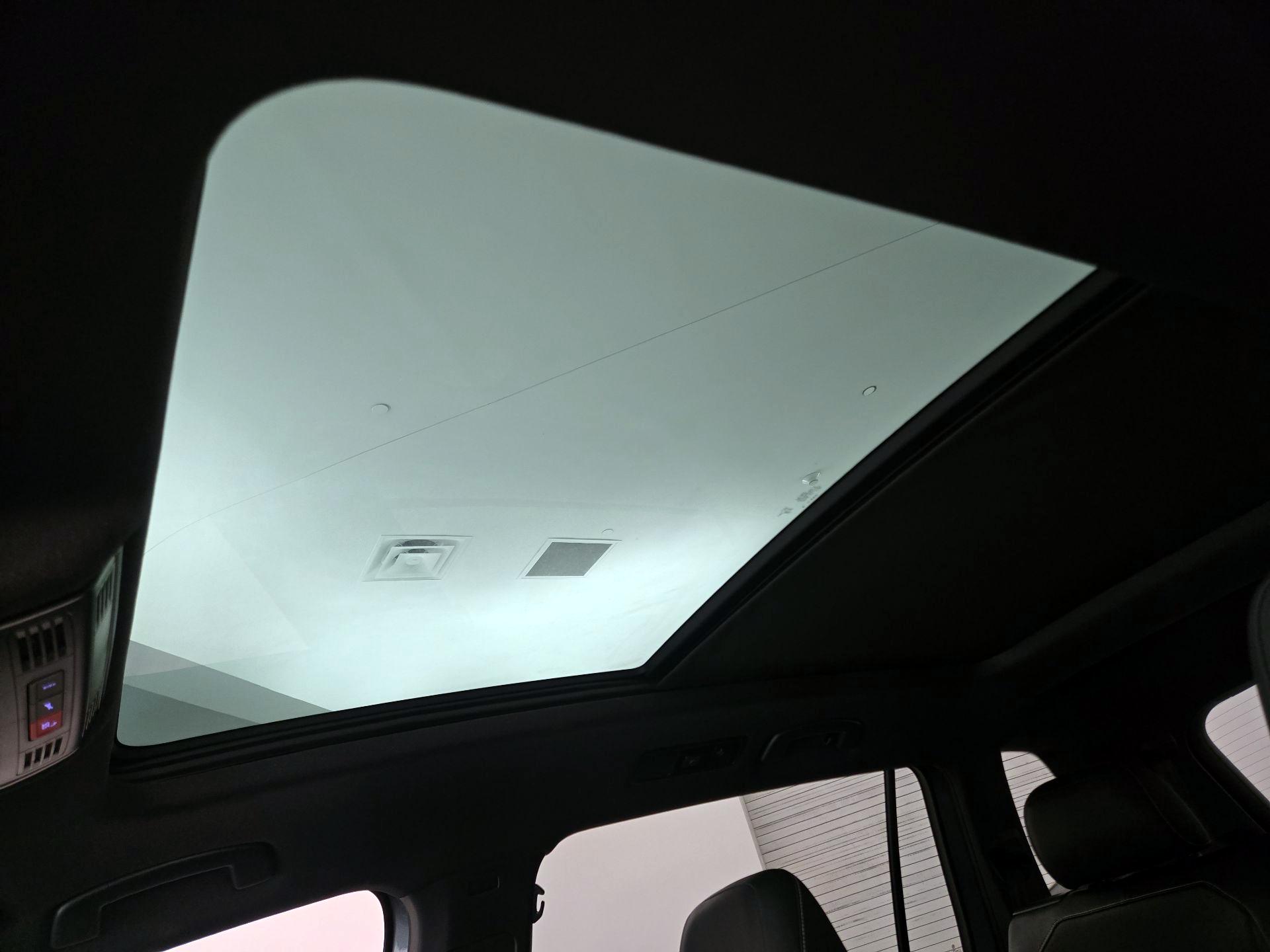 Thumbnail: 2024 Volkswagen Tiguan - 19