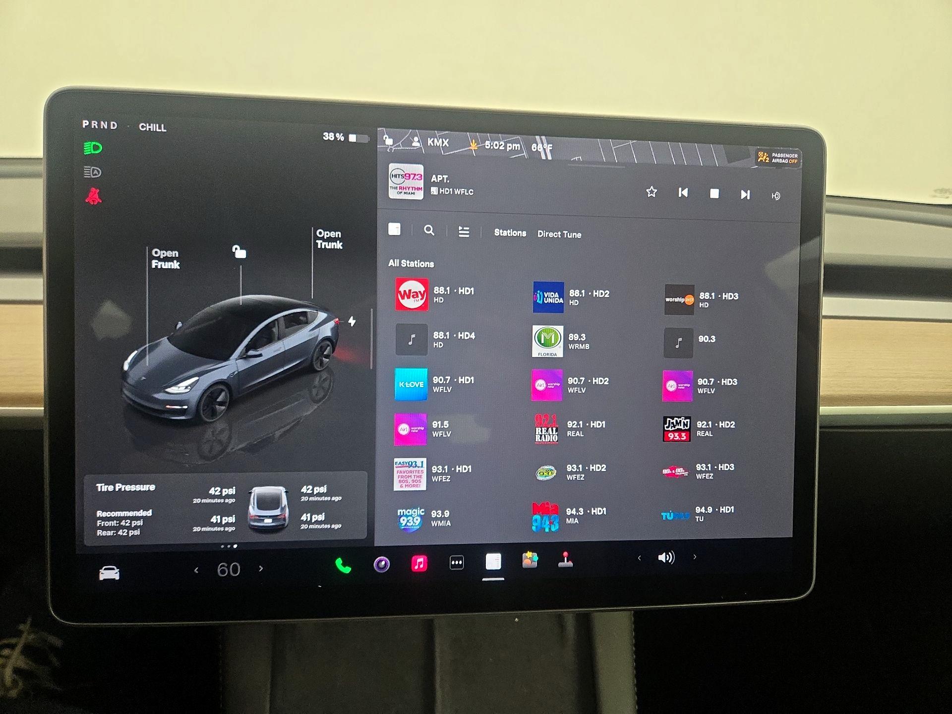 Thumbnail: 2023 Tesla Model 3 - 16