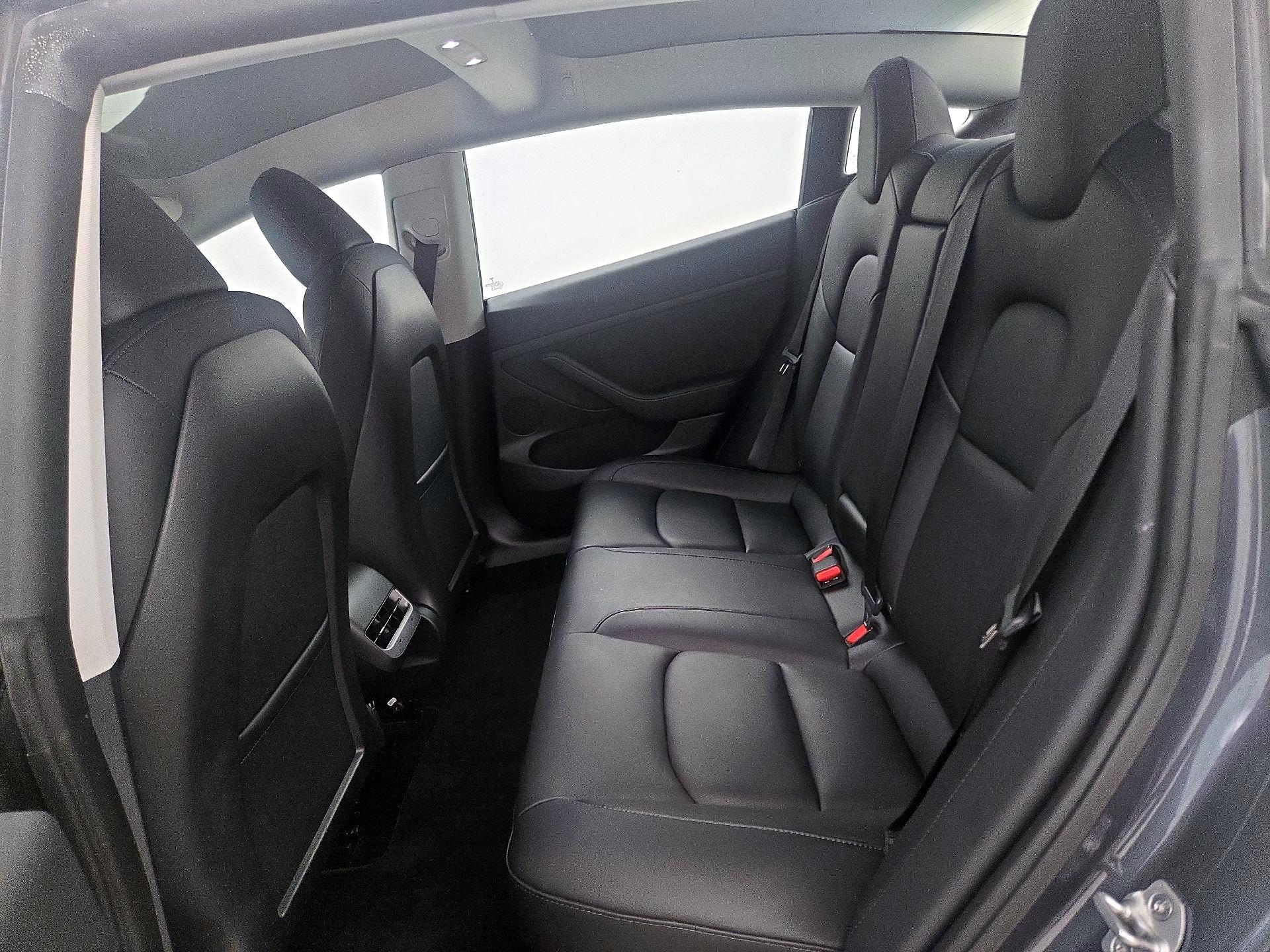 Thumbnail: 2023 Tesla Model 3 - 20