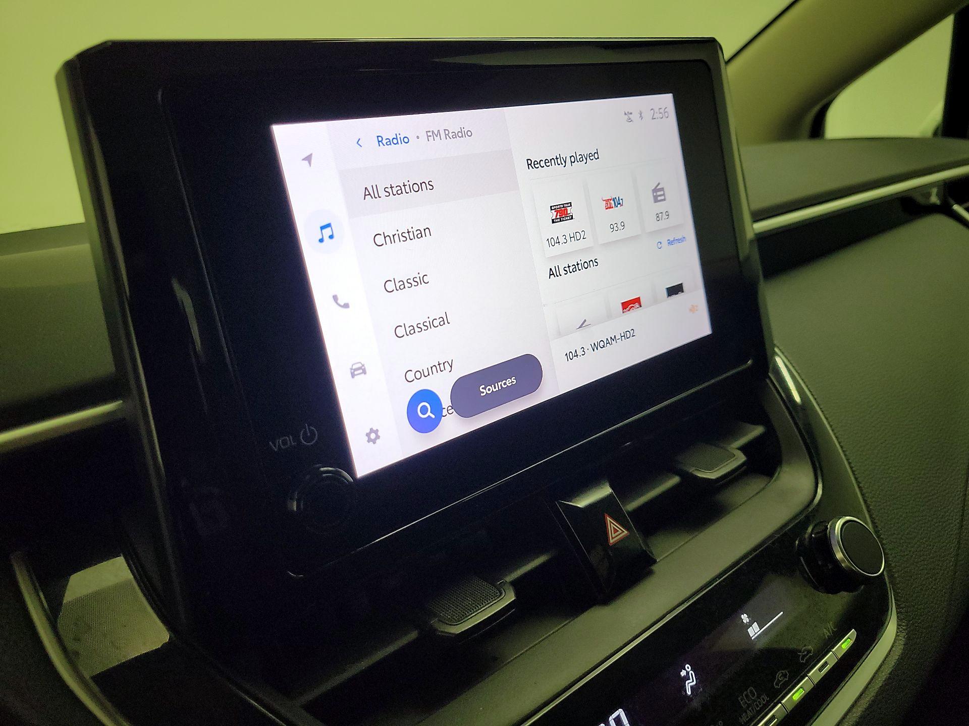 Thumbnail: 2023 Toyota Corolla - 16