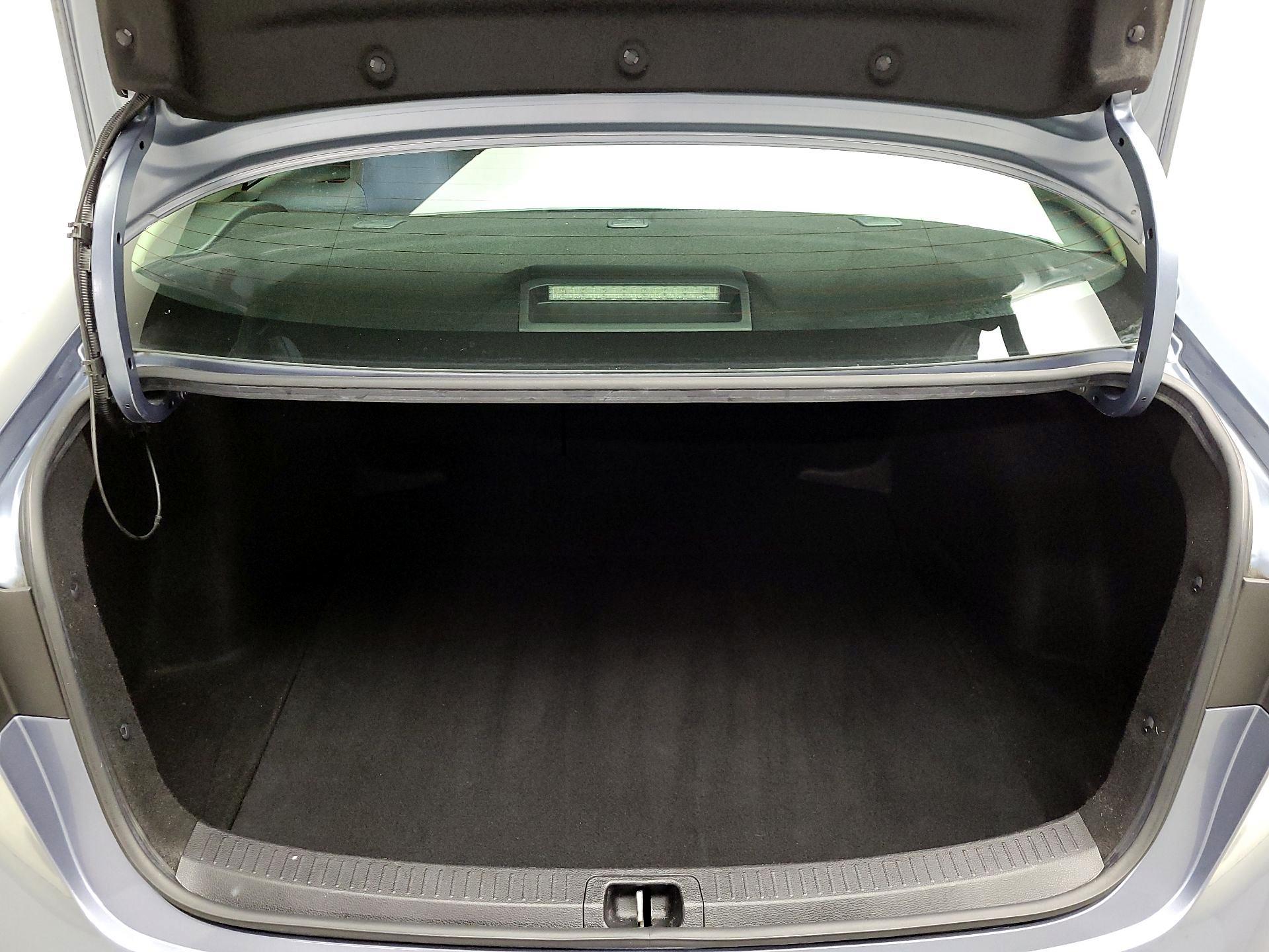 Thumbnail: 2020 Toyota Corolla - 20