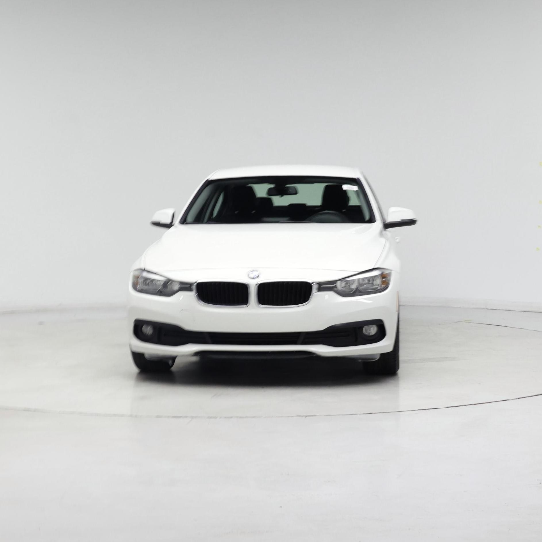 Thumbnail: 2016 BMW 3 Series - 5
