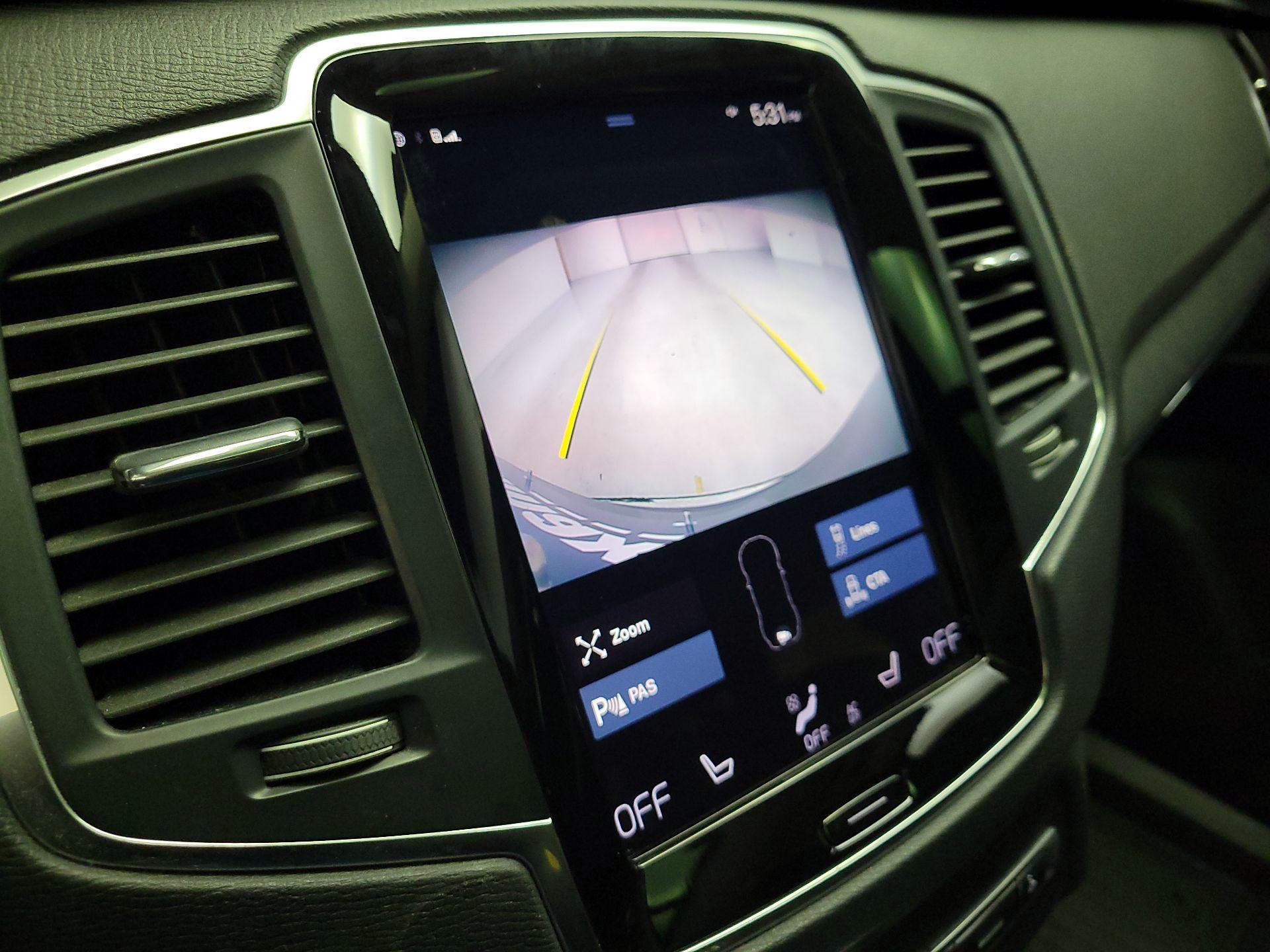 Thumbnail: 2020 Volvo XC90 - 15