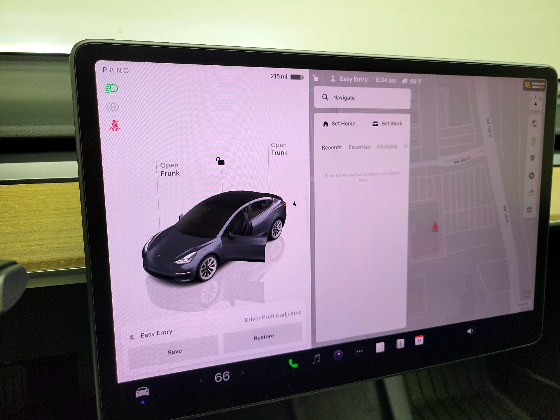 Thumbnail: 2022 Tesla Model 3 - 13