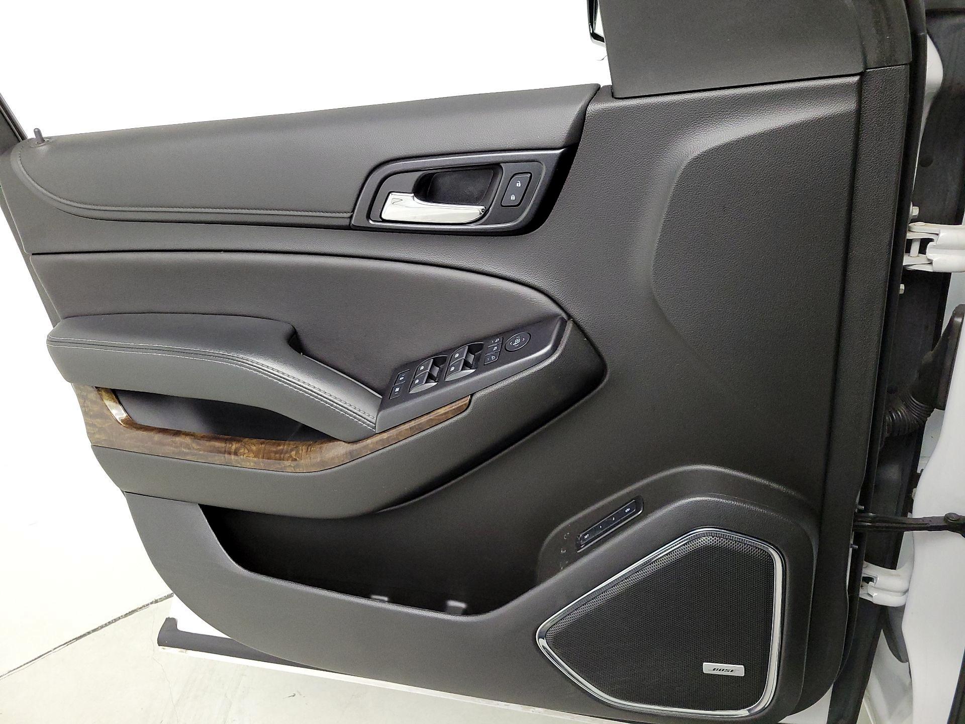 Thumbnail: 2020 Chevrolet Tahoe - 12